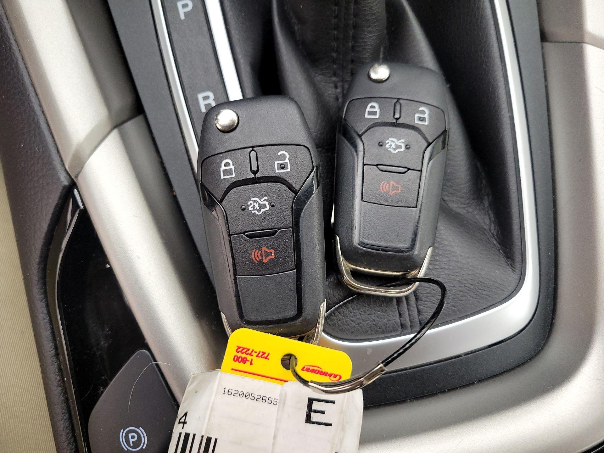 Thumbnail: 2014 Ford Fusion - 20