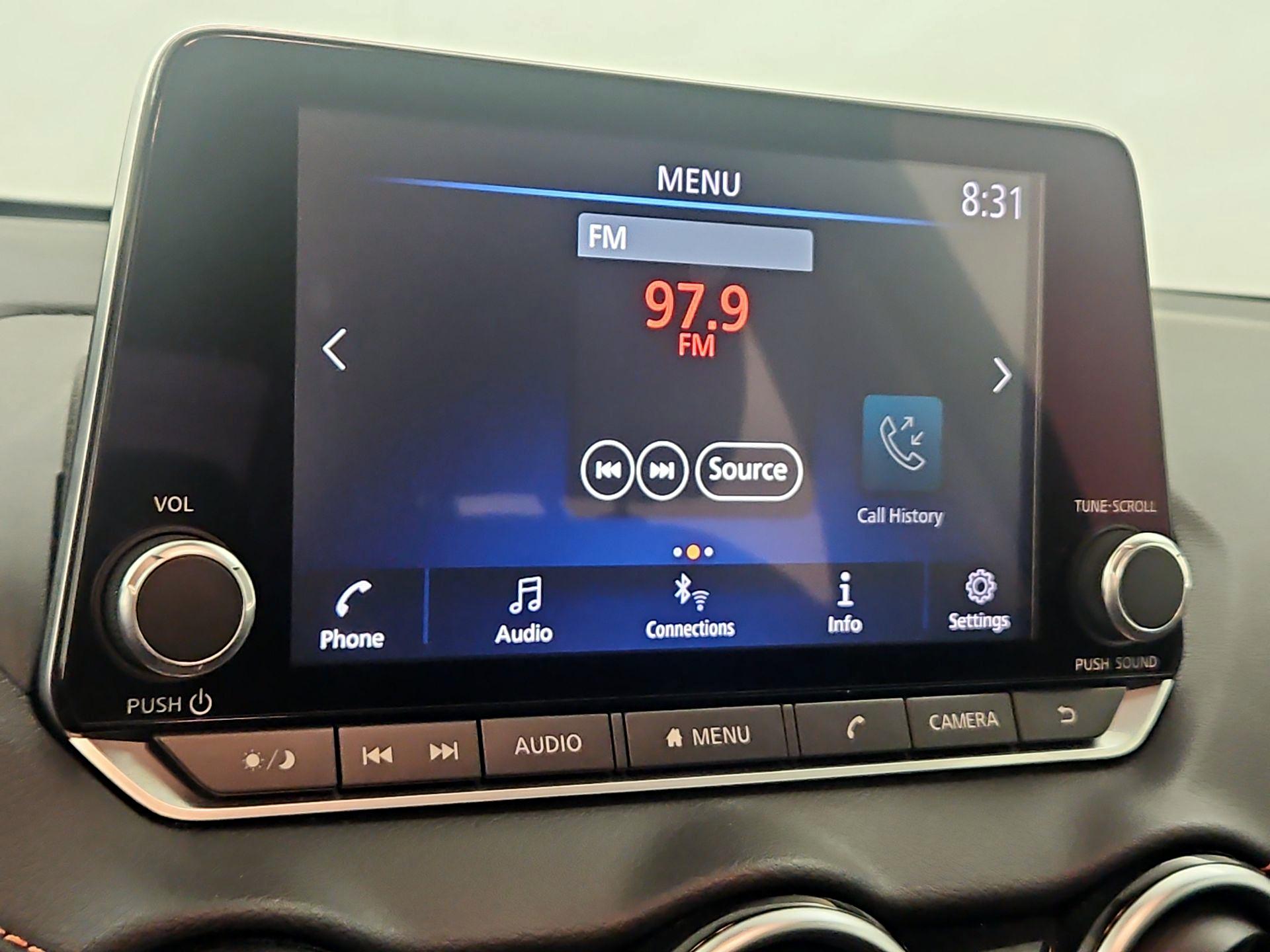 Thumbnail: 2020 Nissan Sentra - 15