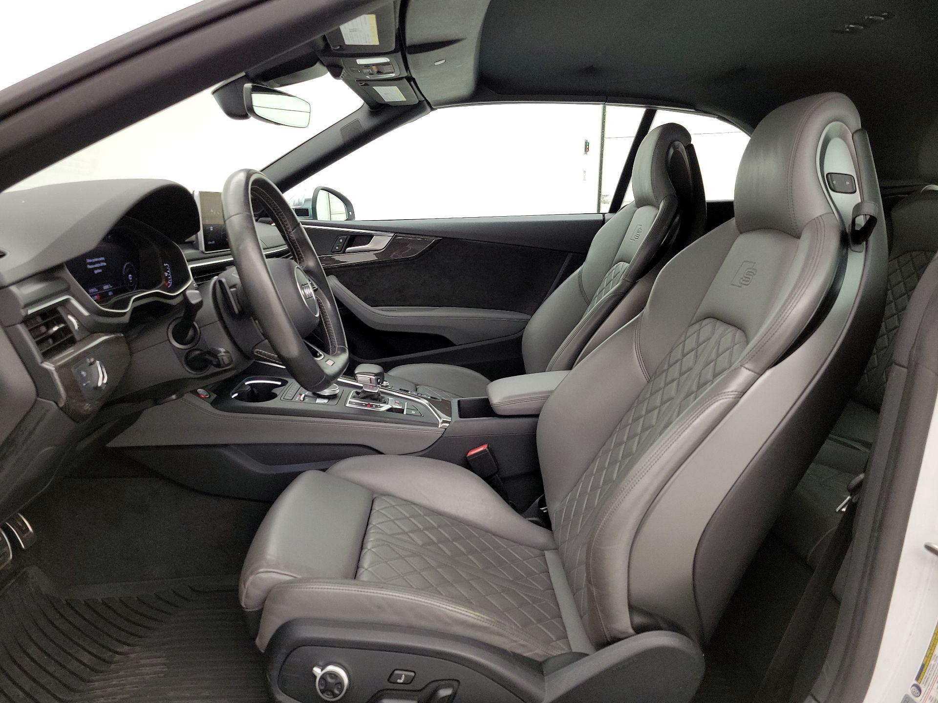 Thumbnail: 2019 Audi S5 - 11