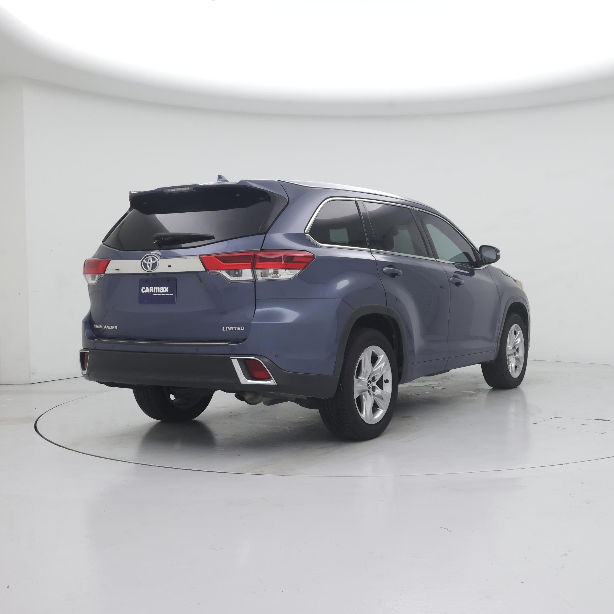 Thumbnail: 2018 Toyota Highlander - 8
