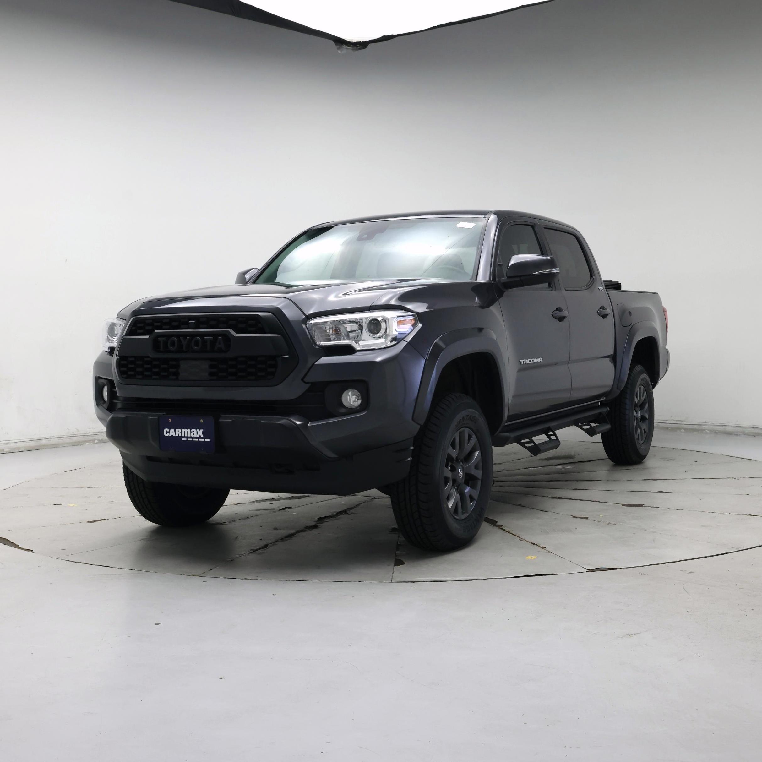 Thumbnail: 2023 Toyota Tacoma - 4