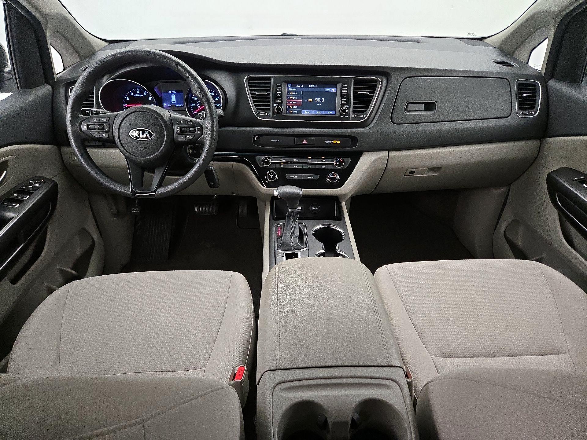 Thumbnail: 2019 Kia Sedona - 9