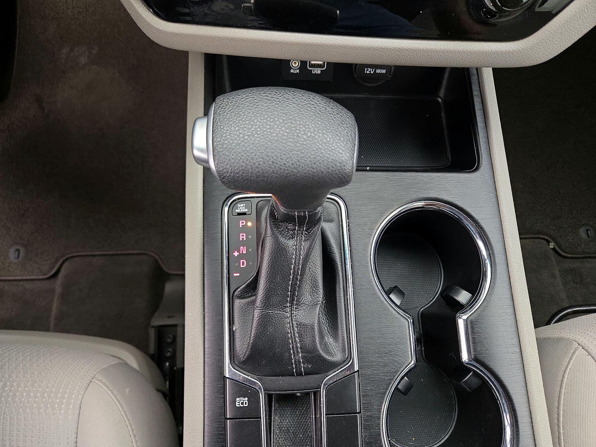 Thumbnail: 2019 Kia Sedona - 17