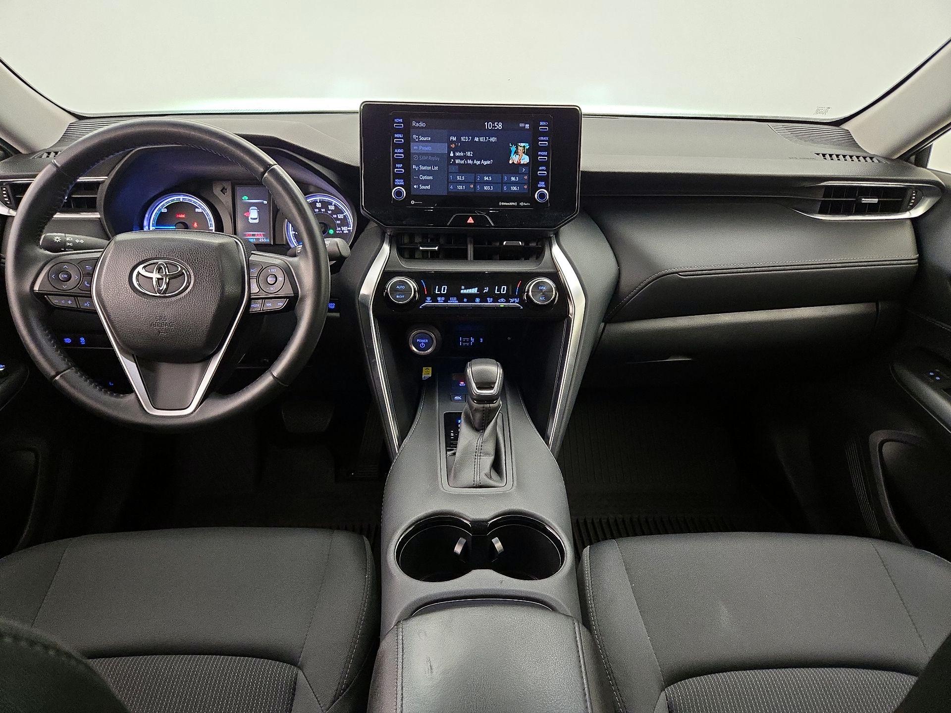 Thumbnail: 2021 Toyota Venza - 9