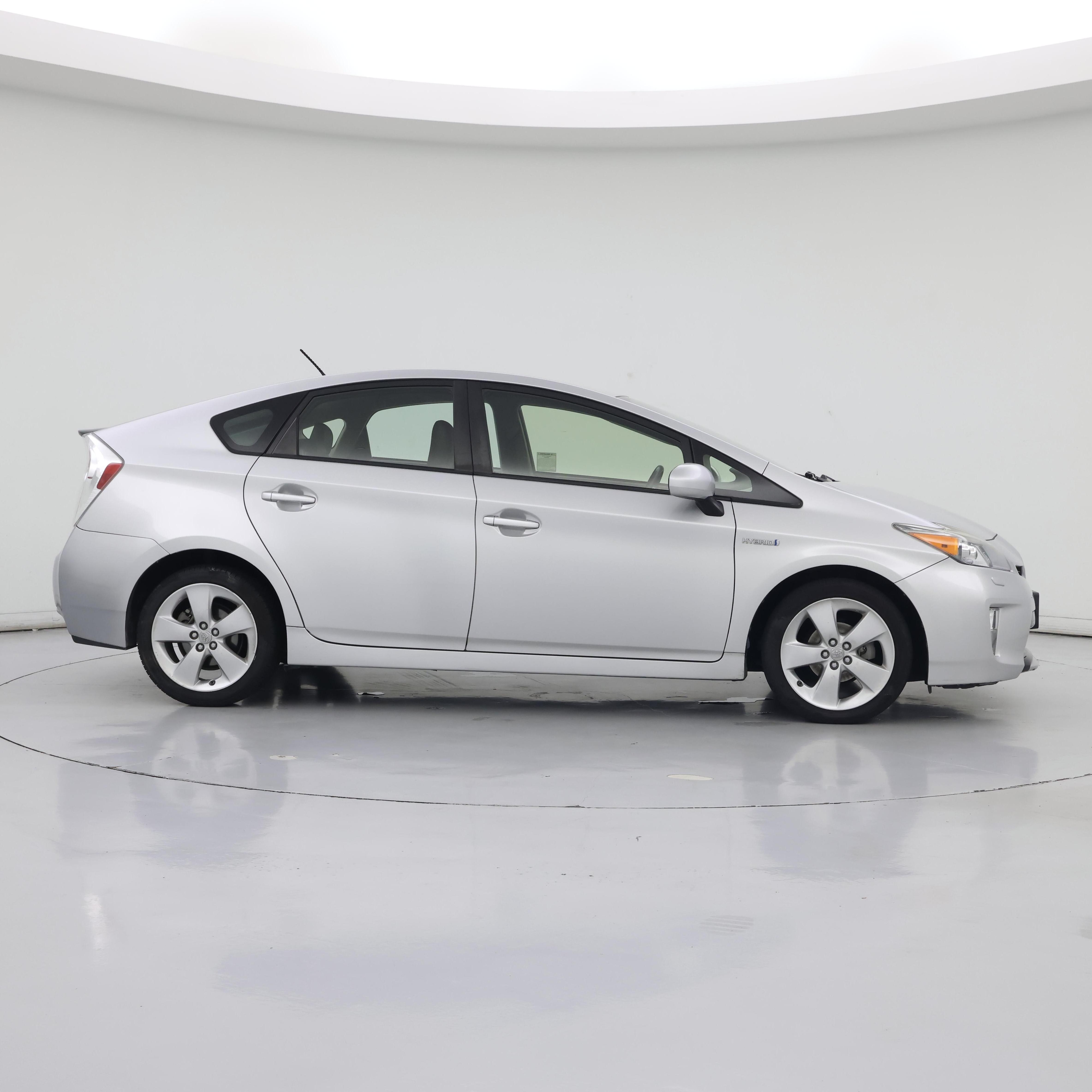 Thumbnail: 2014 Toyota Prius - 7