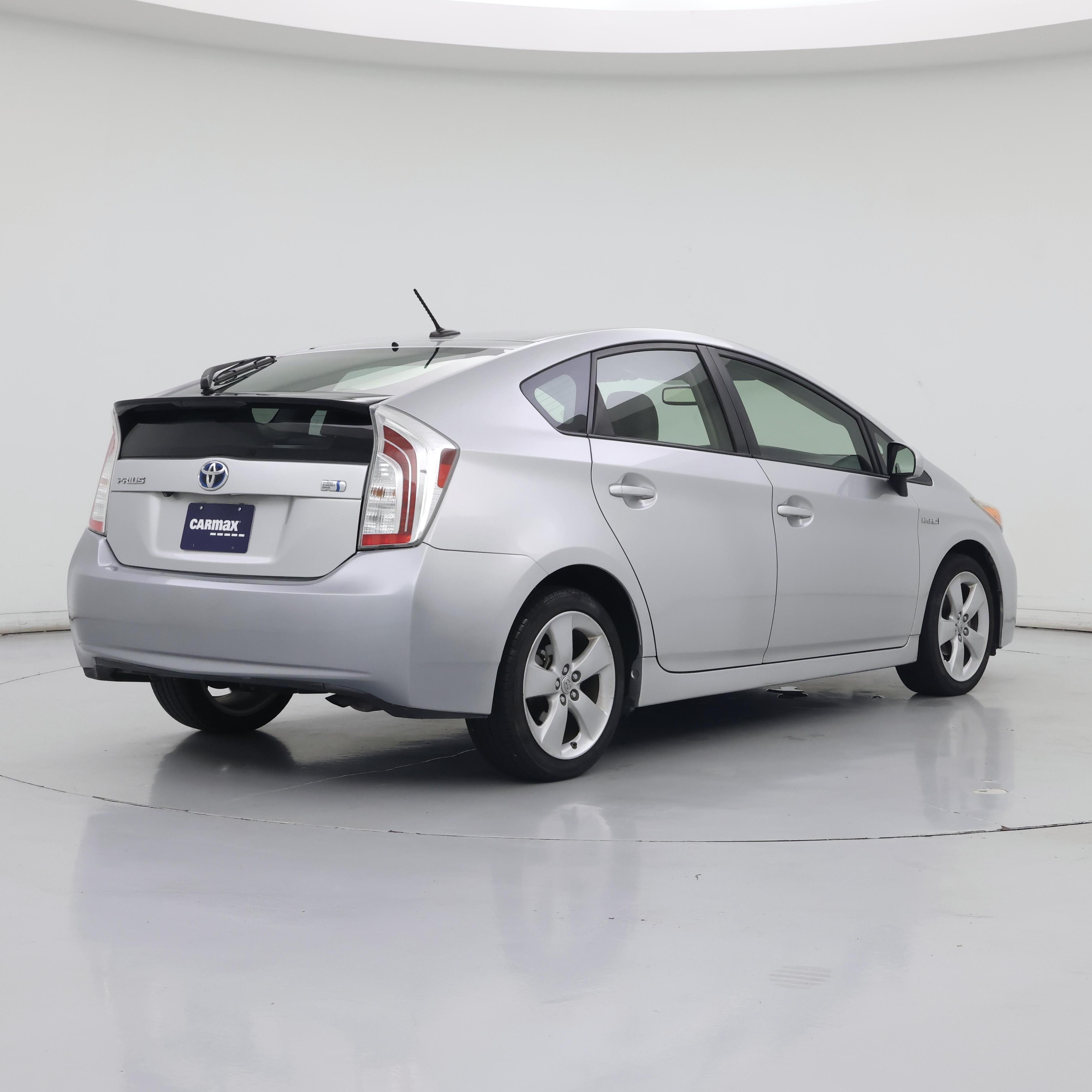 Thumbnail: 2014 Toyota Prius - 8