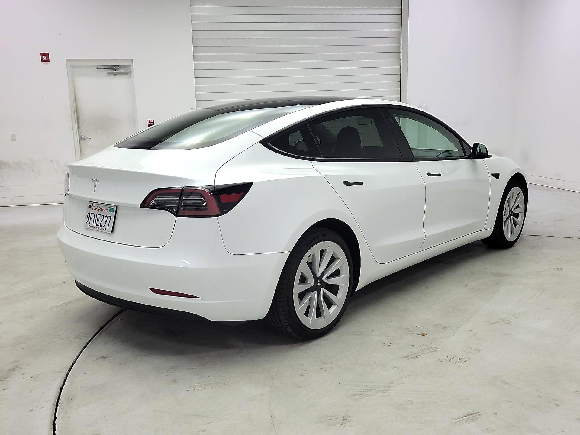 Thumbnail: 2023 Tesla Model 3 - 5