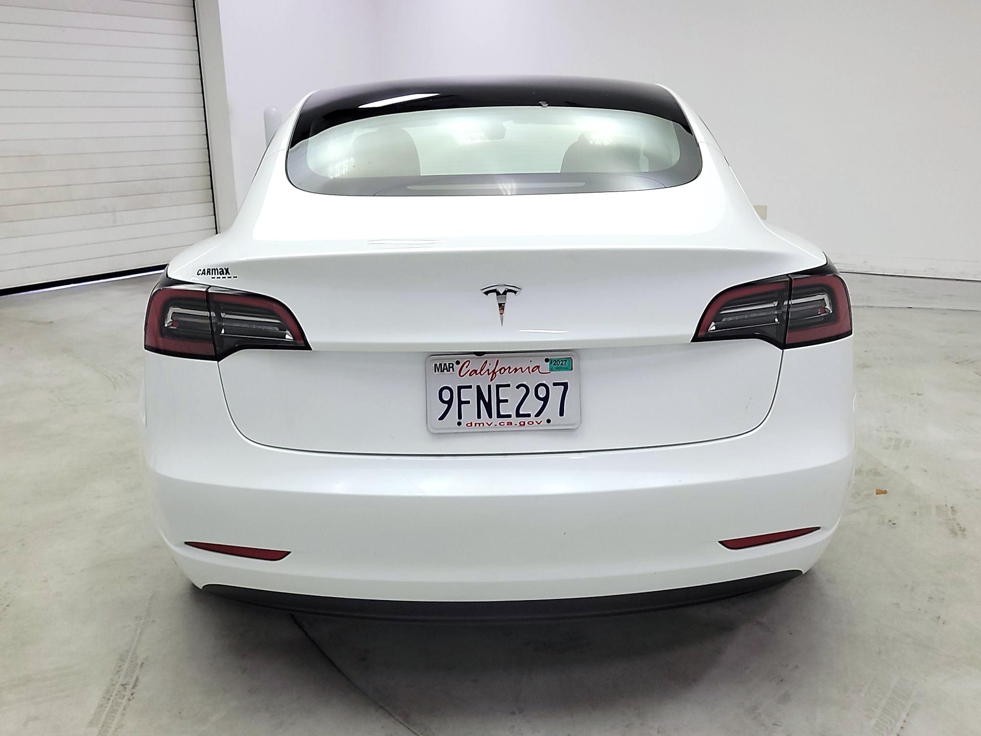 Thumbnail: 2023 Tesla Model 3 - 6