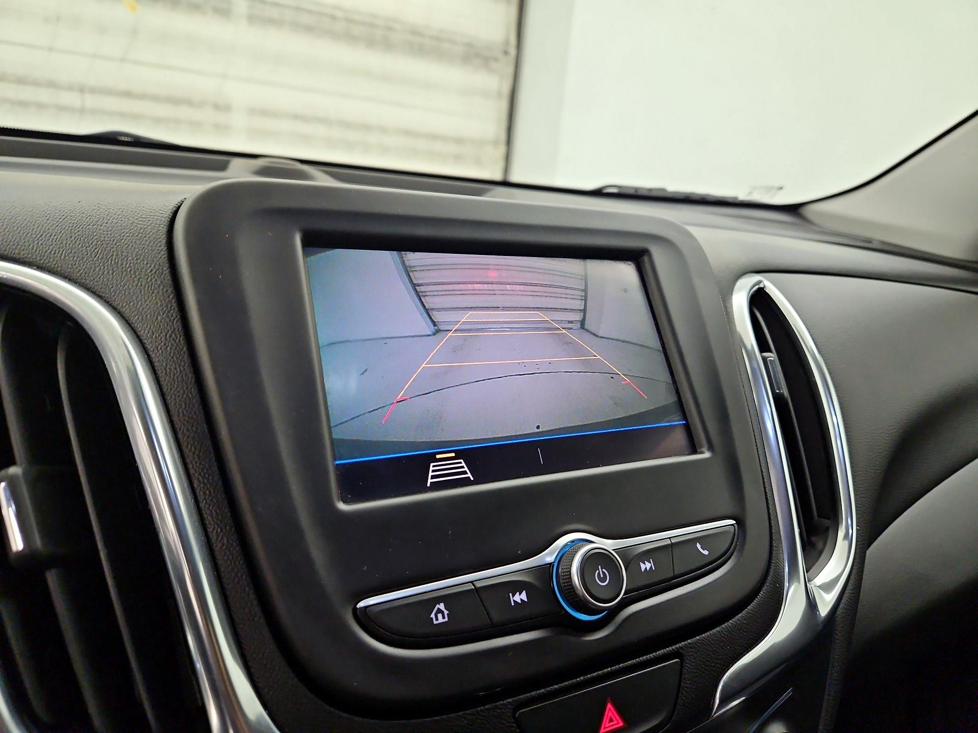 Thumbnail: 2021 Chevrolet Equinox - 14
