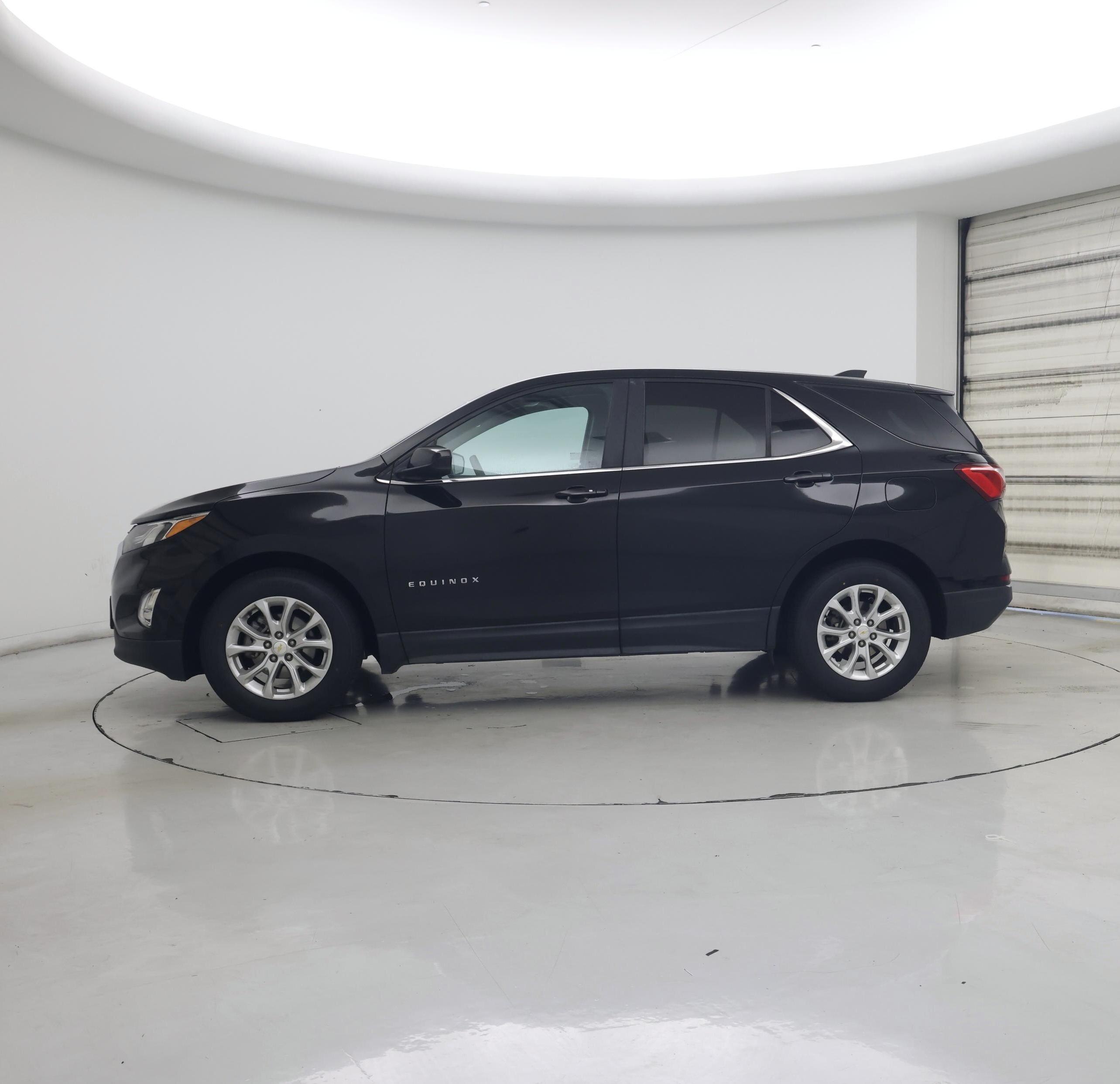 Thumbnail: 2021 Chevrolet Equinox - 3