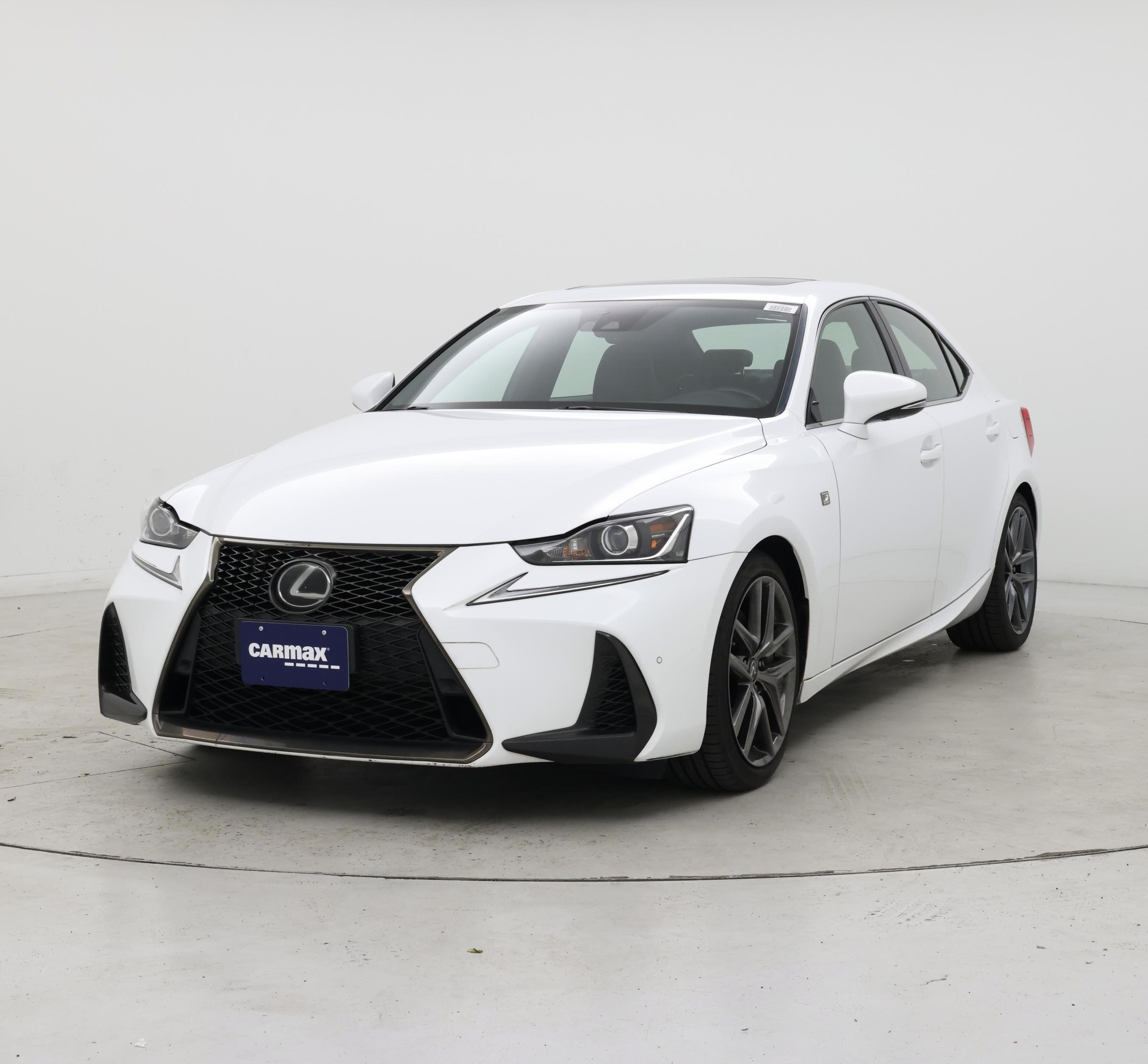 Thumbnail: 2018 Lexus IS - 4