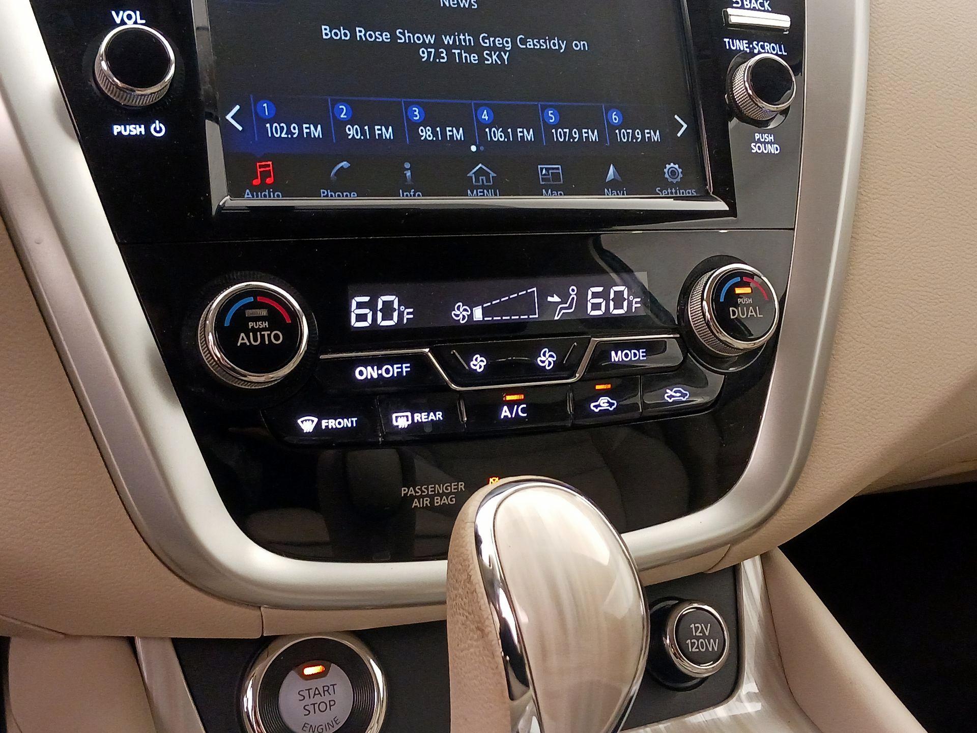 Thumbnail: 2018 Nissan Murano - 17