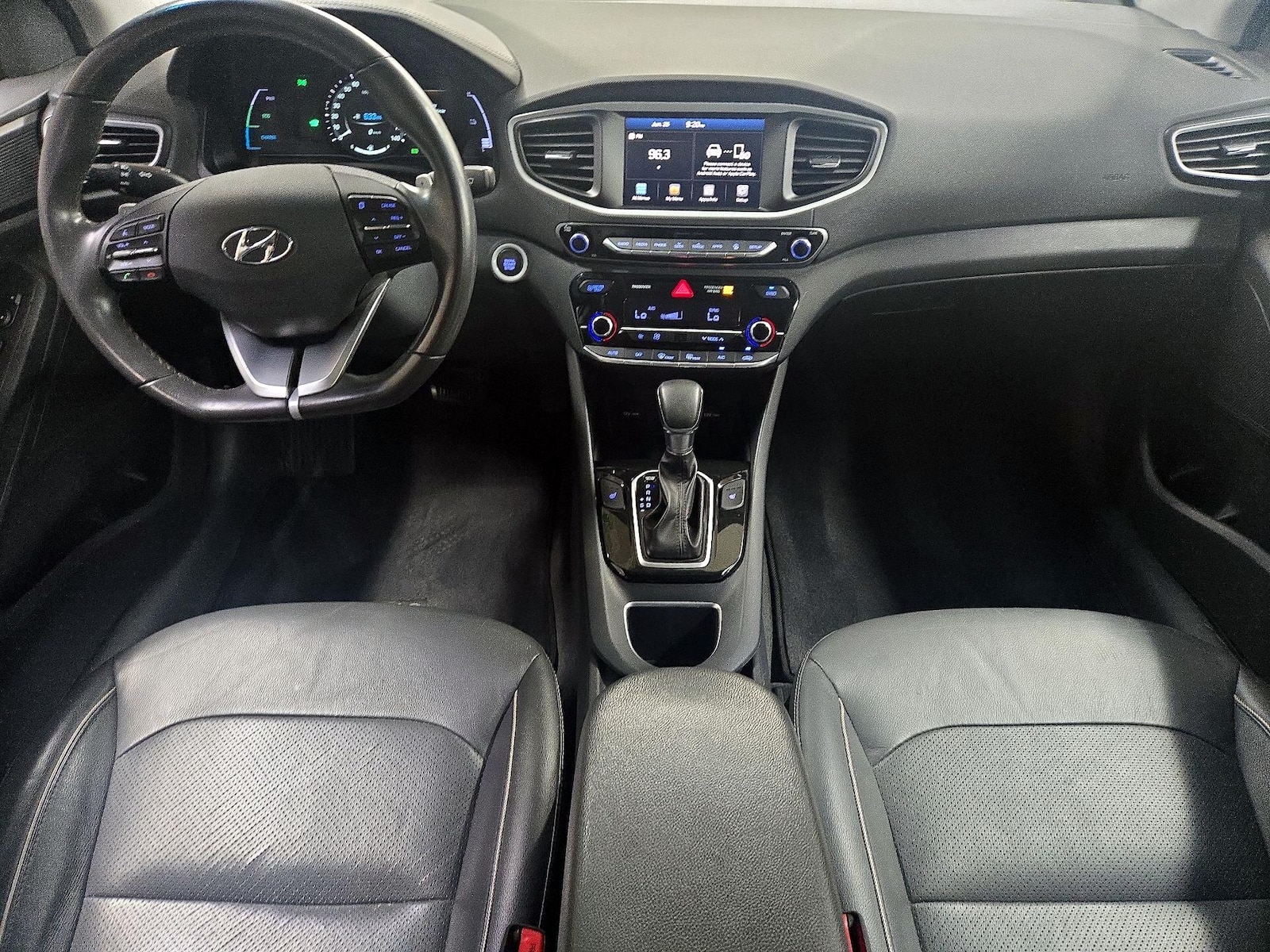 2018 Hyundai IONIQ Limited - Photo 10