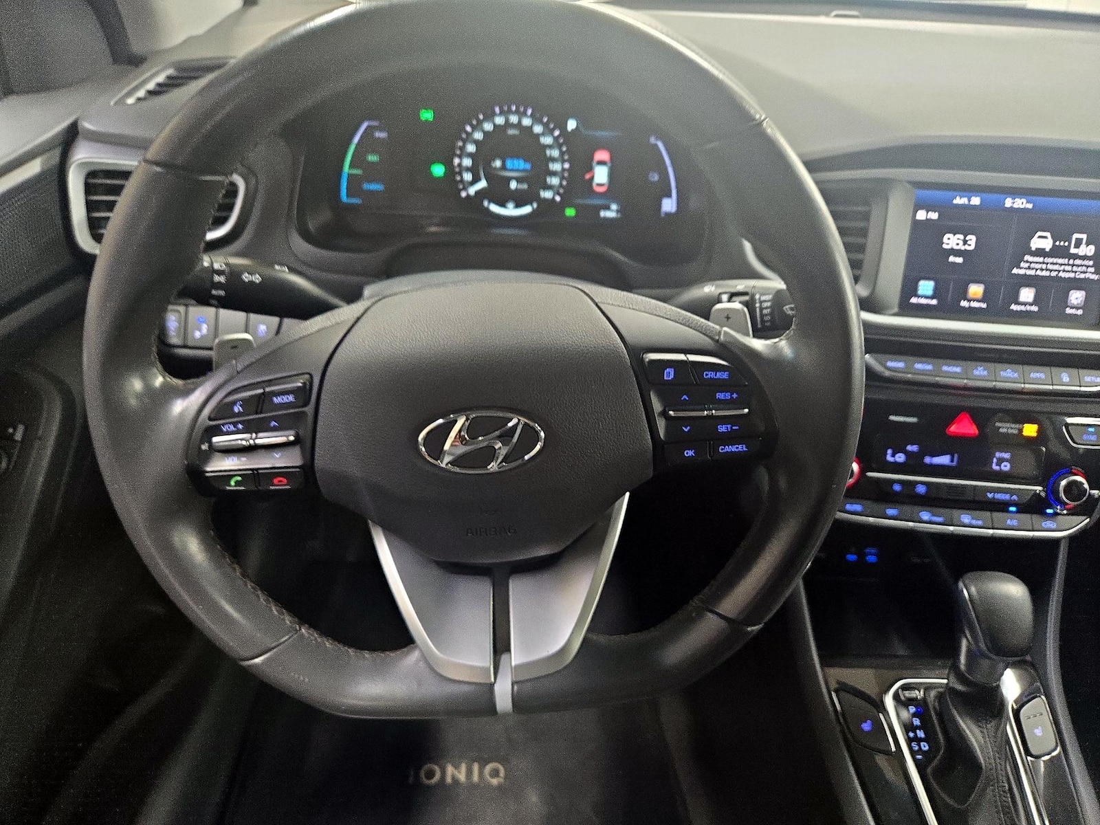 2018 Hyundai IONIQ Limited - Photo 11