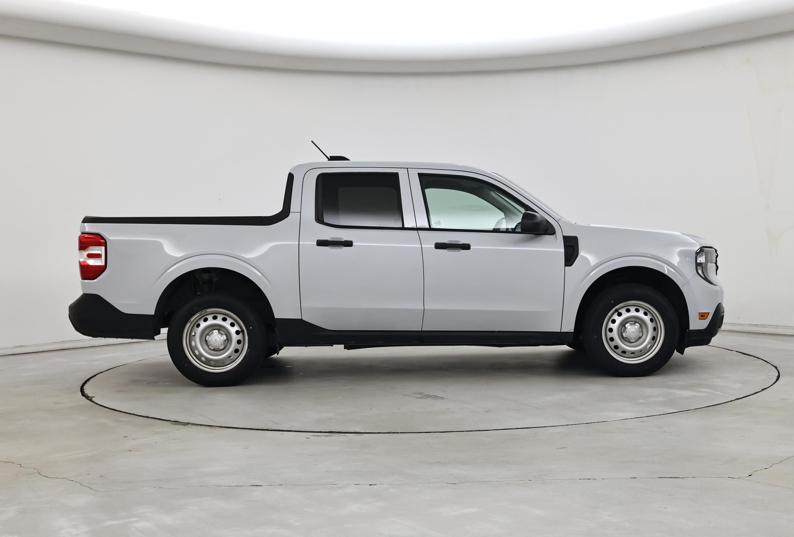 Thumbnail: 2025 Ford Maverick - 7