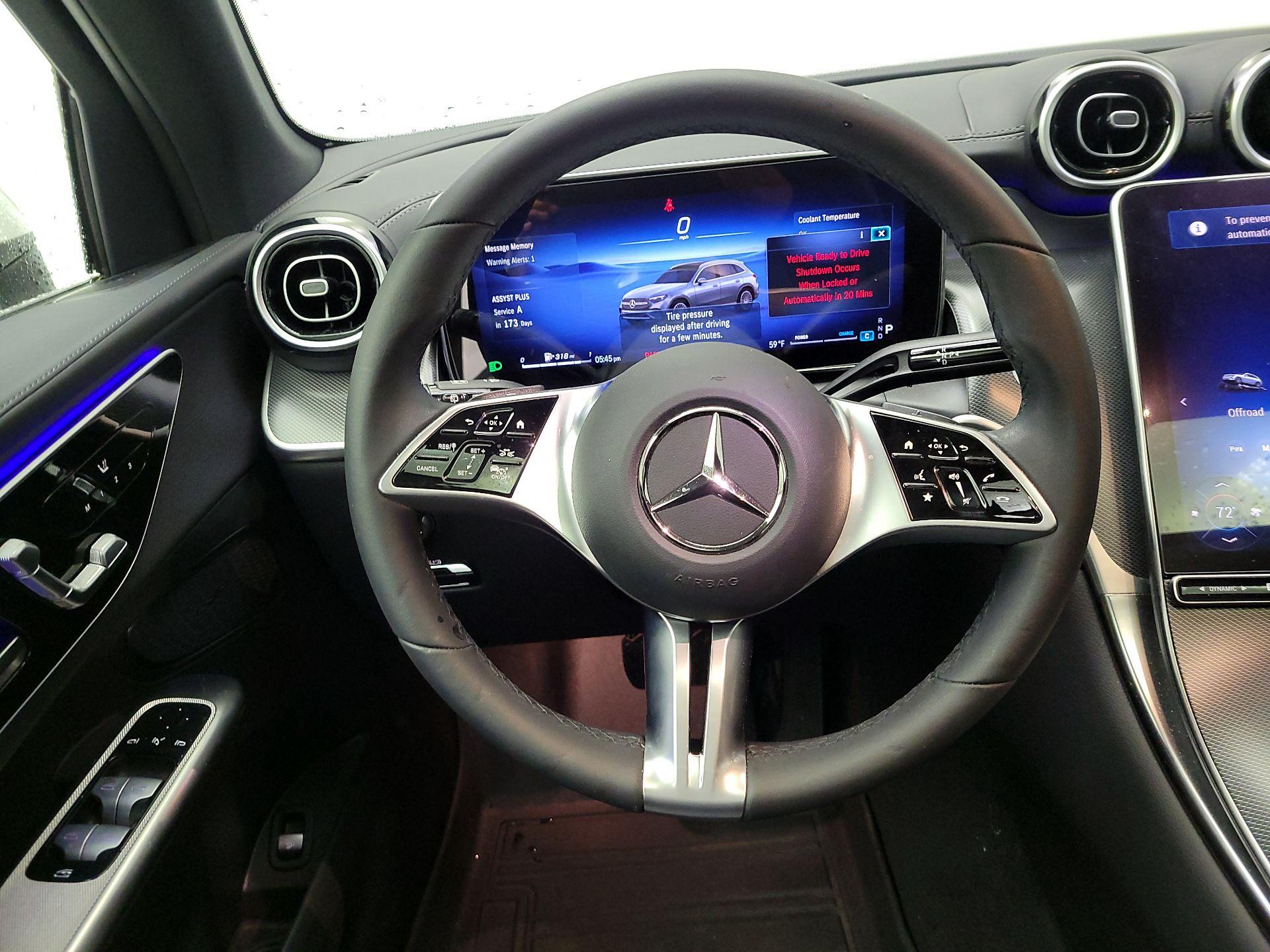 Thumbnail: 2024 Mercedes-Benz GLC - 10