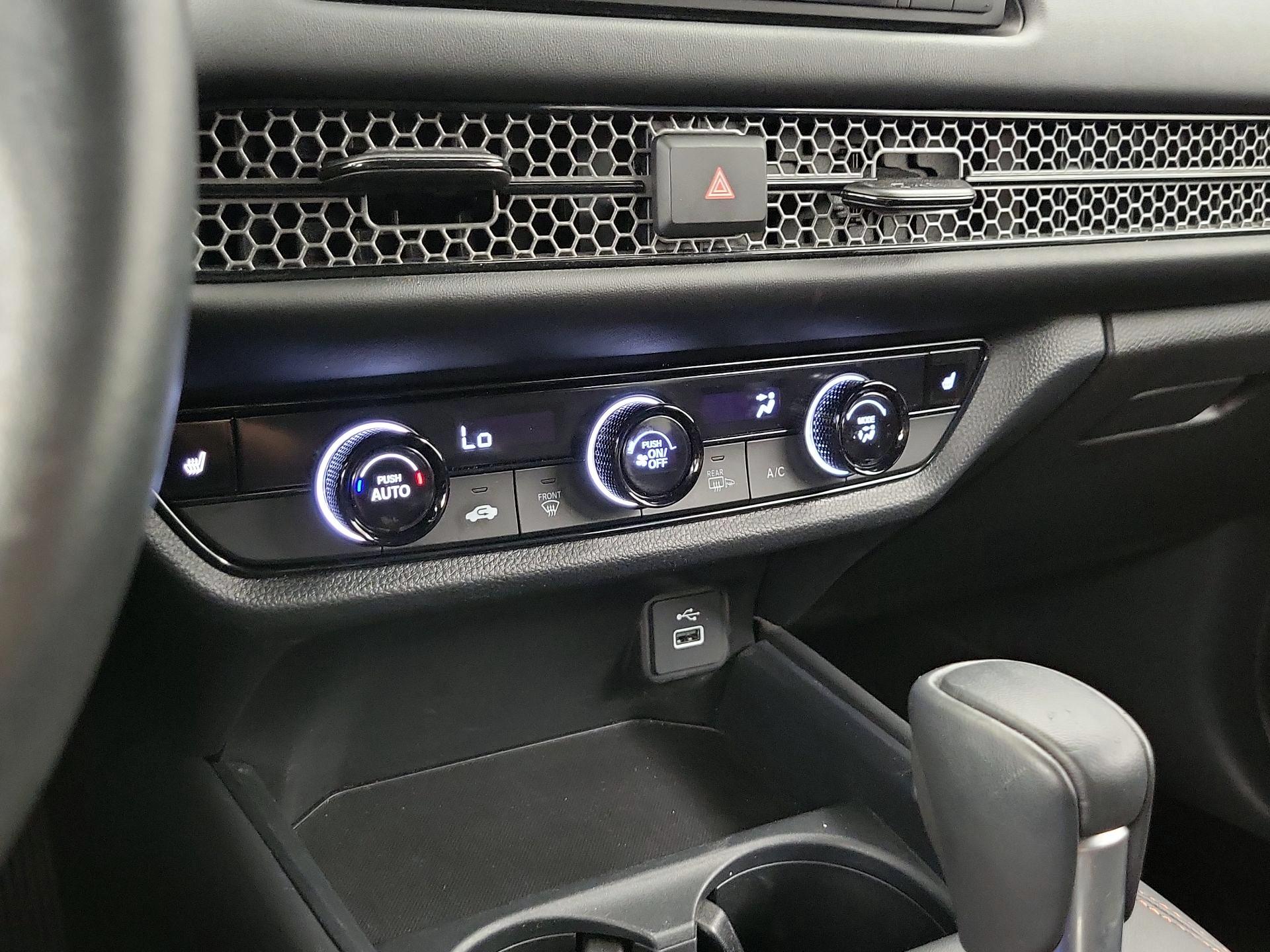 Thumbnail: 2024 Honda HR-V - 16