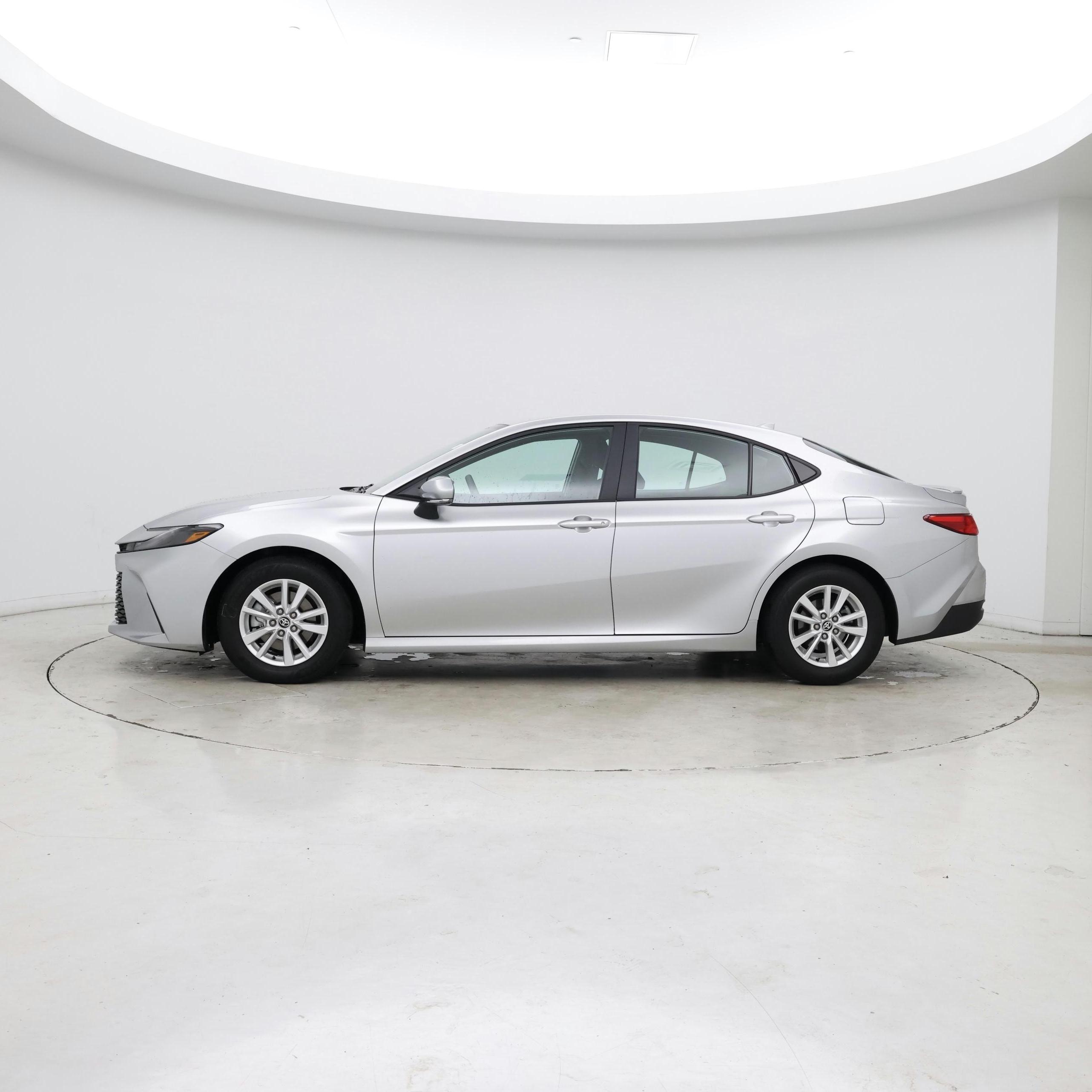 Thumbnail: 2026 Toyota Camry - 3