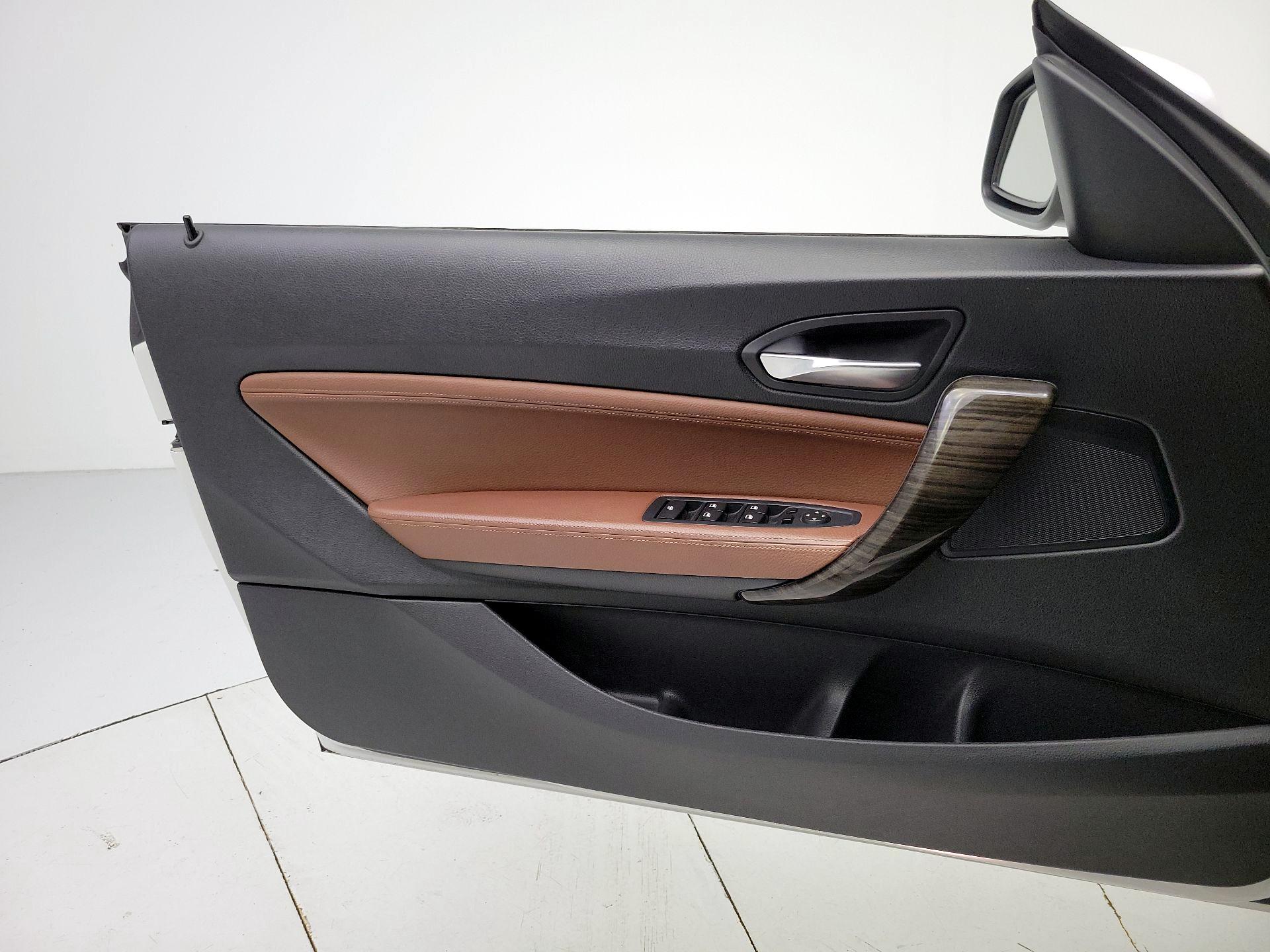Thumbnail: 2015 BMW 2 Series - 12