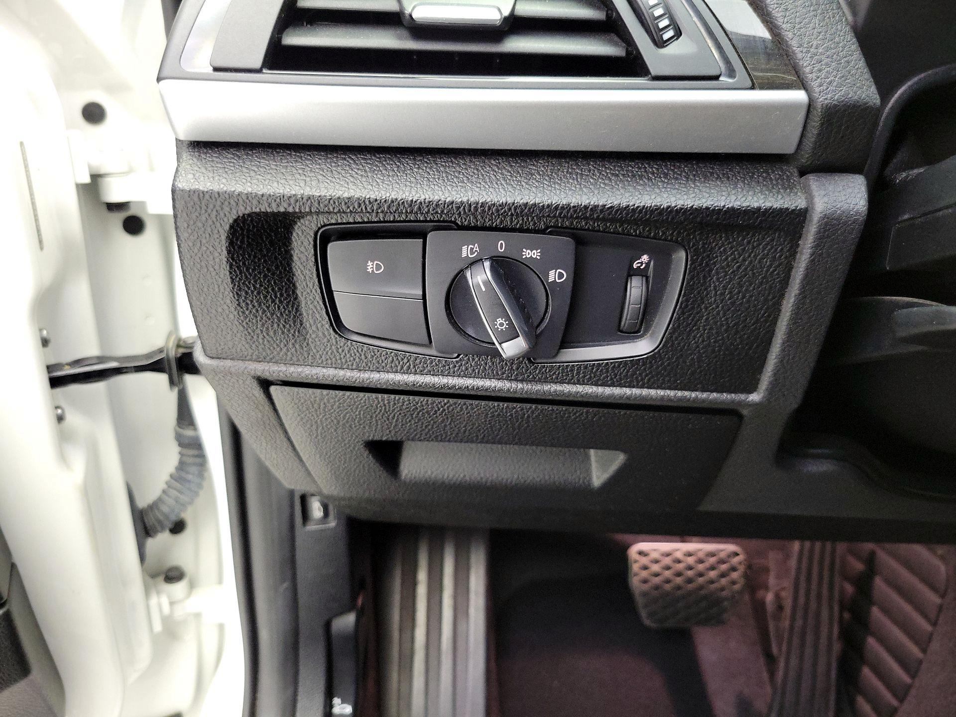 Thumbnail: 2015 BMW 2 Series - 13
