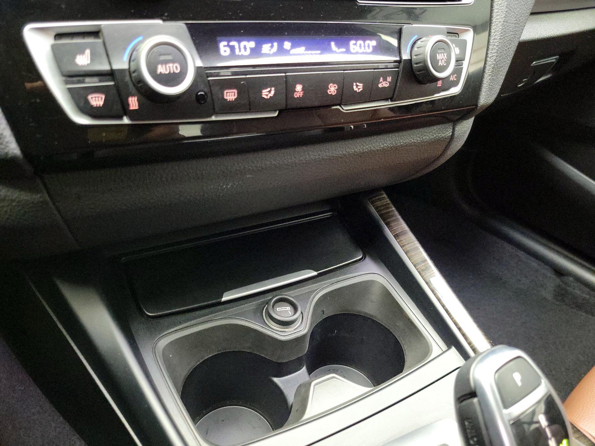 Thumbnail: 2015 BMW 2 Series - 16