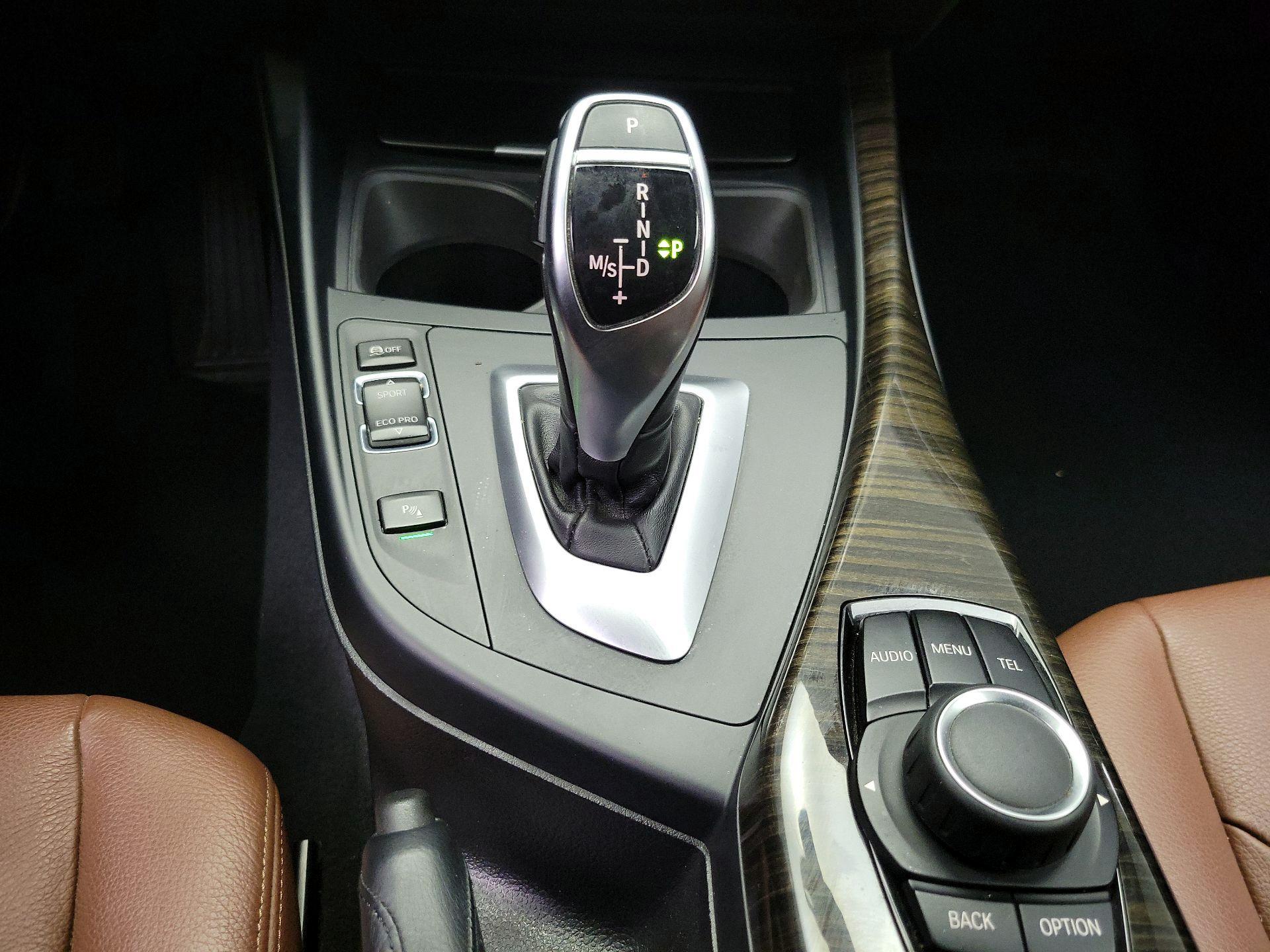 Thumbnail: 2015 BMW 2 Series - 17