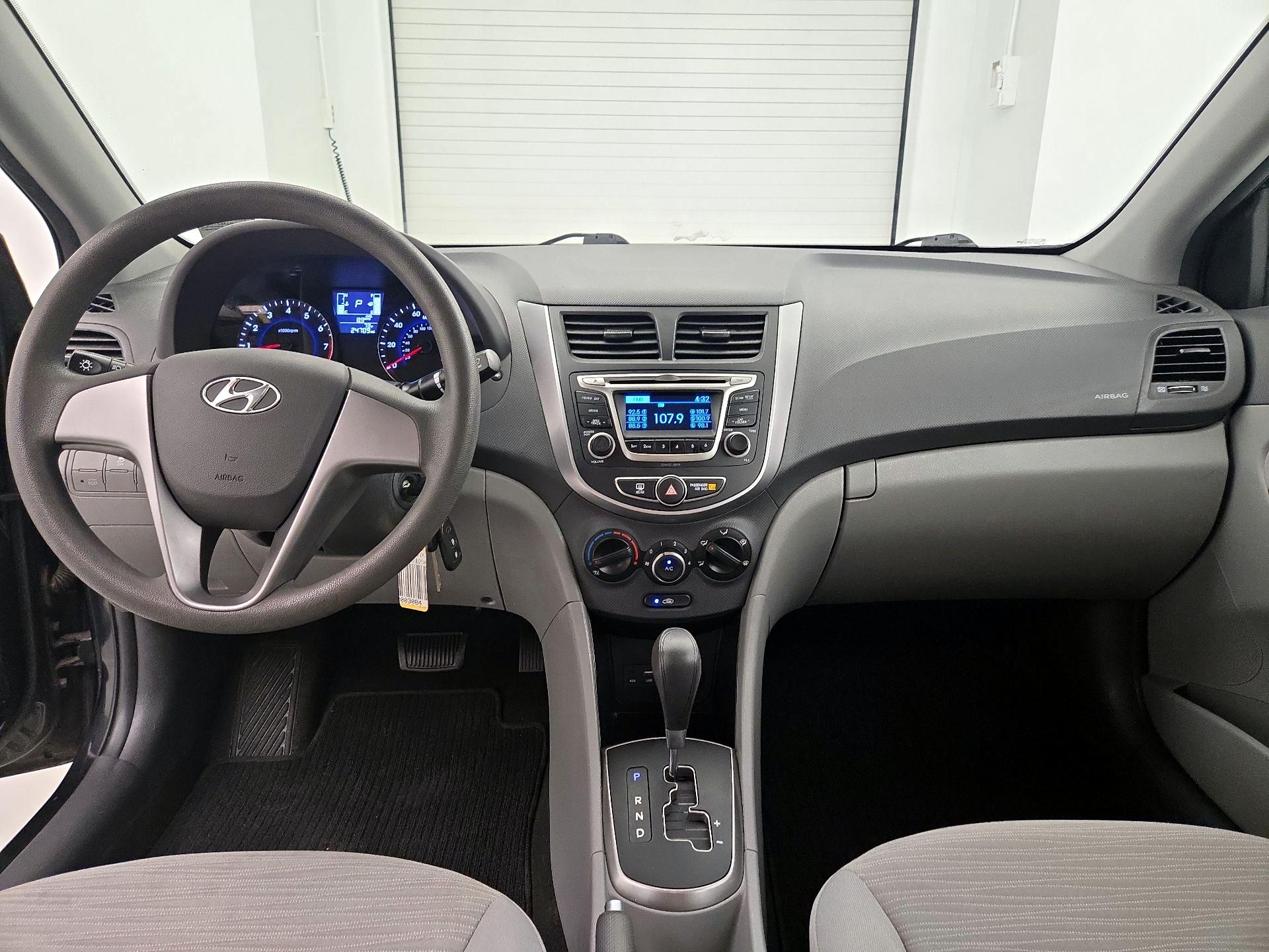 Thumbnail: 2017 Hyundai Accent - 9