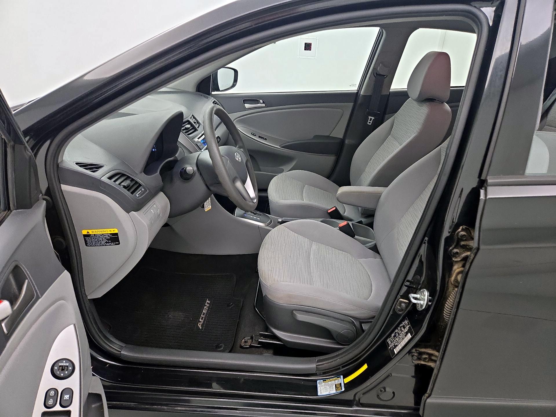Thumbnail: 2017 Hyundai Accent - 11