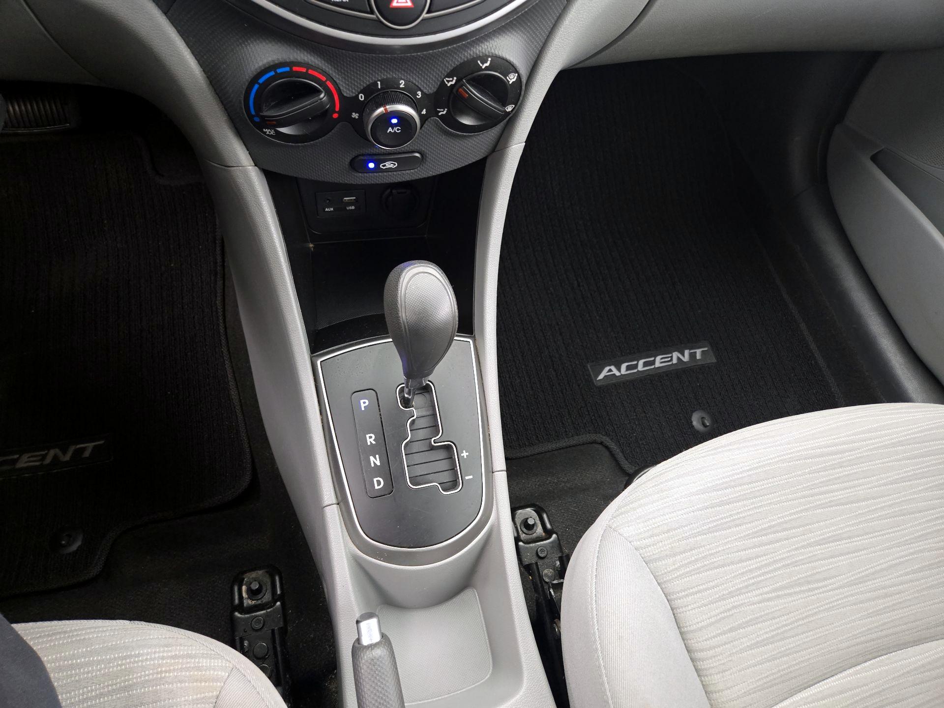 Thumbnail: 2017 Hyundai Accent - 16