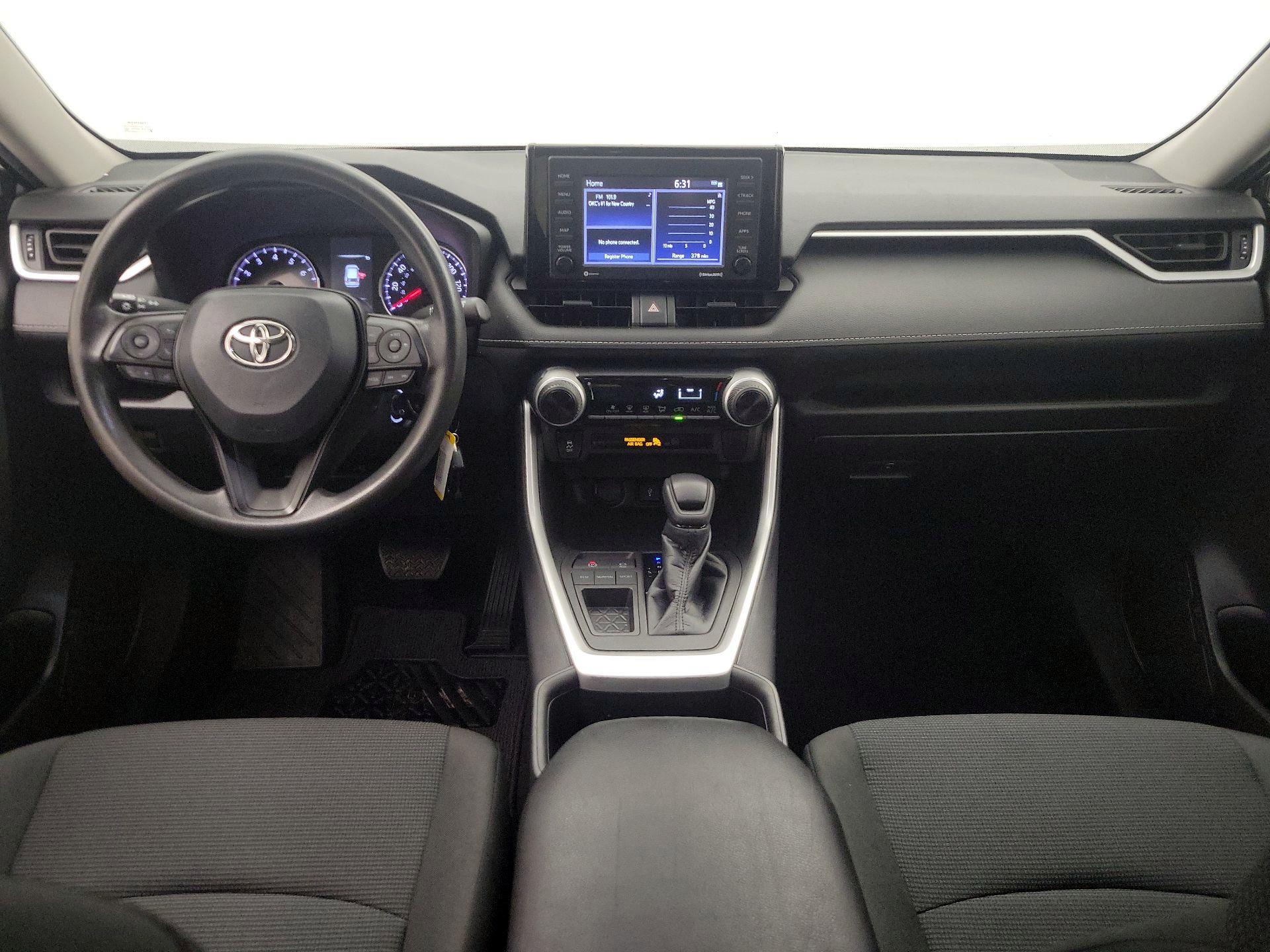 Thumbnail: 2022 Toyota RAV4 - 9