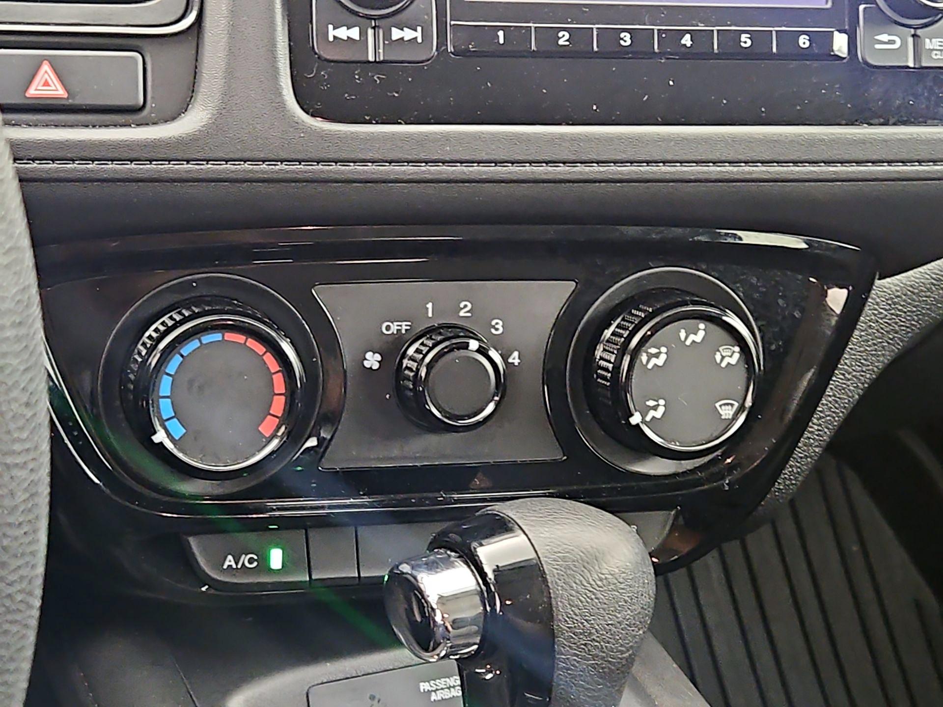 Thumbnail: 2020 Honda HR-V - 16