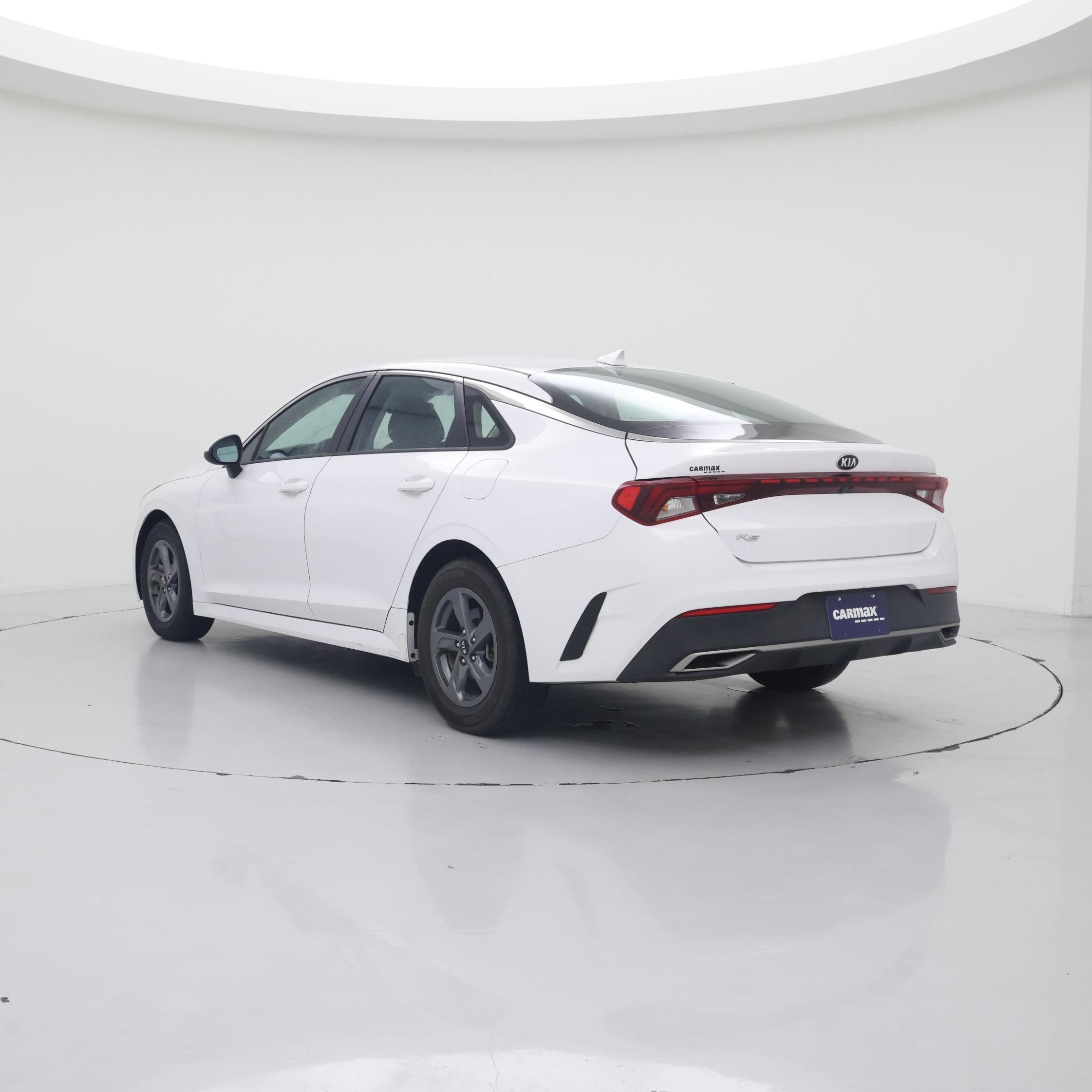 Thumbnail: 2021 Kia K5 - 2