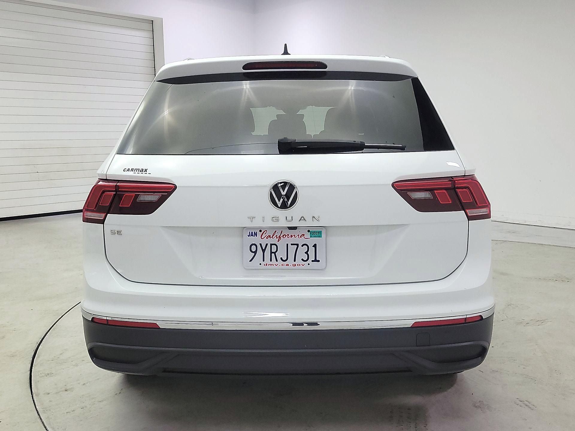 Thumbnail: 2022 Volkswagen Tiguan - 6