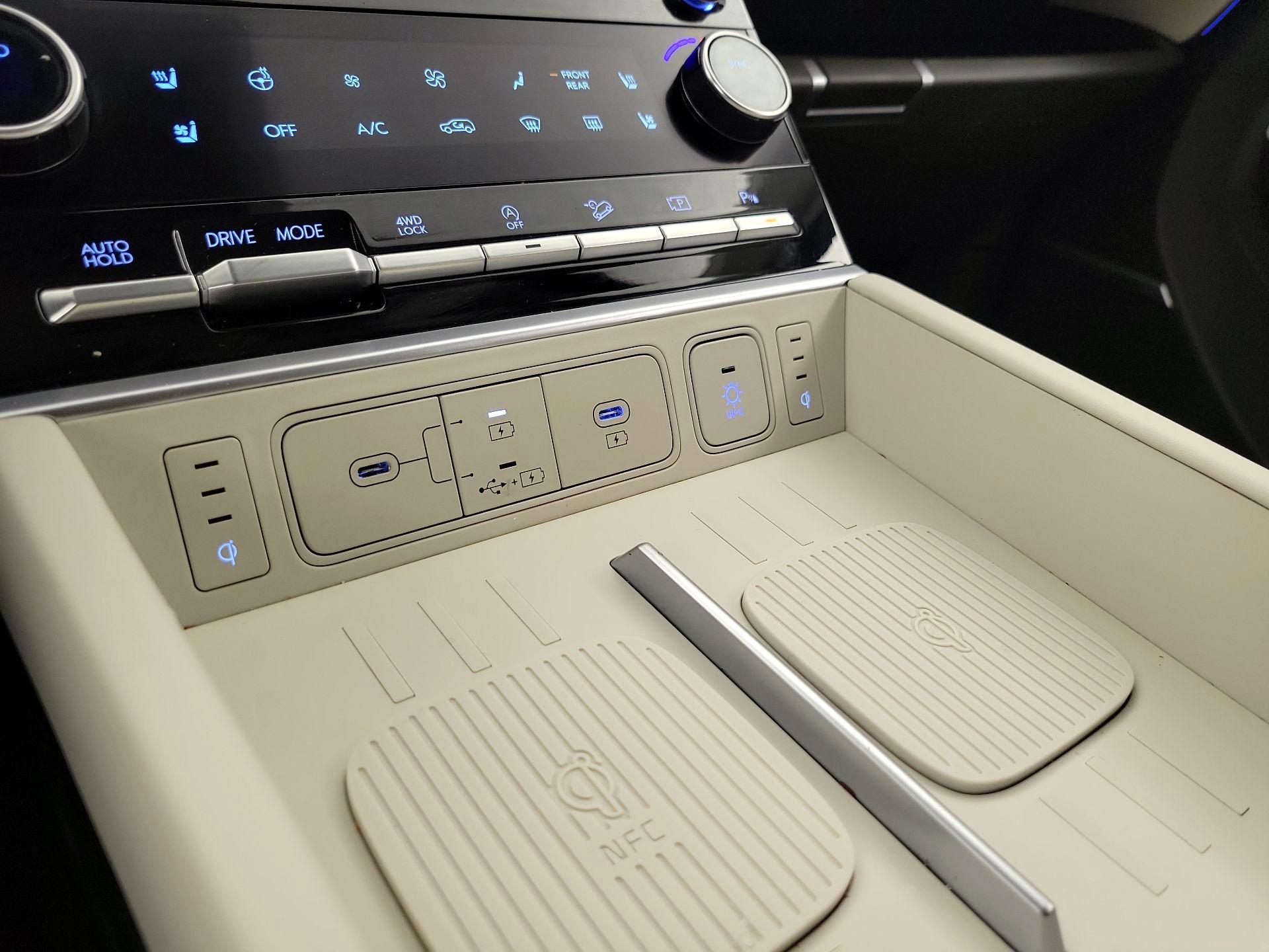 Thumbnail: 2024 Hyundai Santa Fe - 19