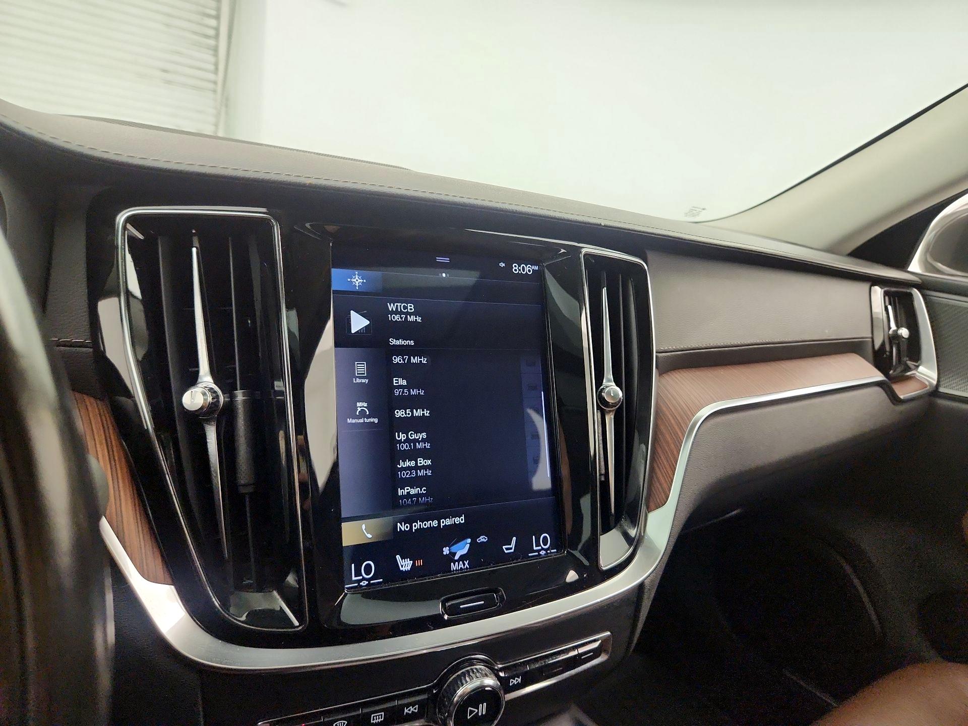 Thumbnail: 2019 Volvo S60 - 16
