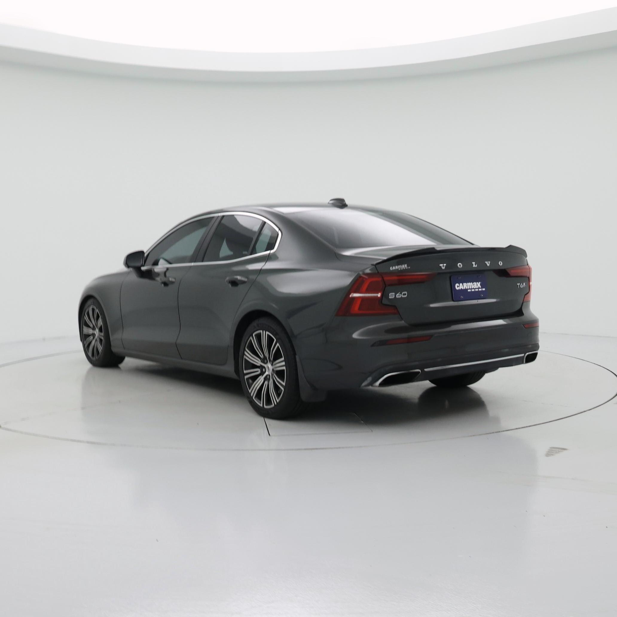 Thumbnail: 2019 Volvo S60 - 2