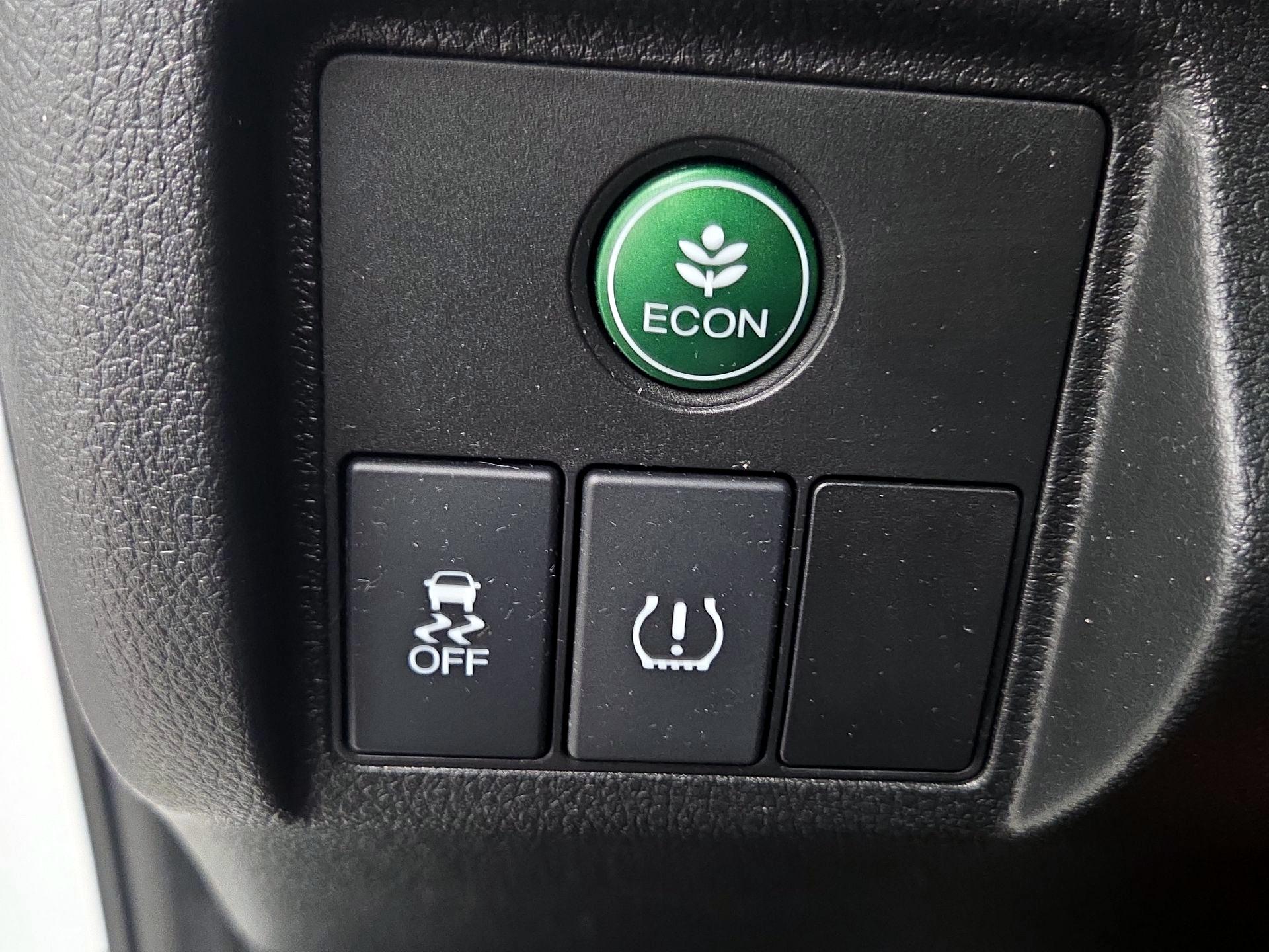 Thumbnail: 2018 Honda HR-V - 13