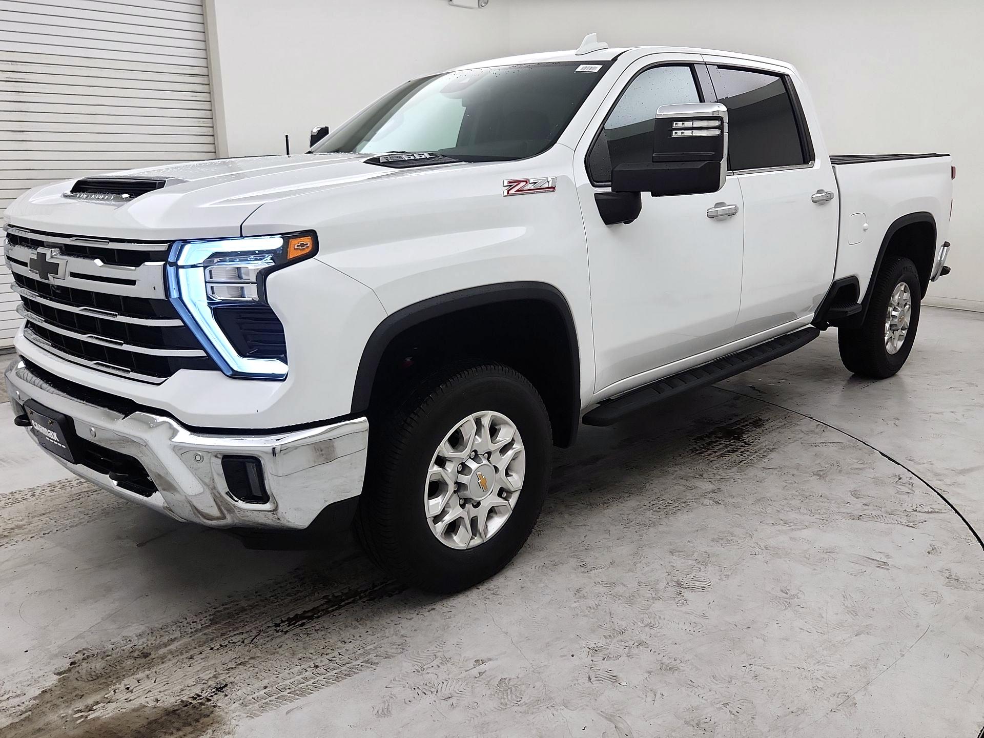 Thumbnail: 2024 Chevrolet Silverado 2500 - 3