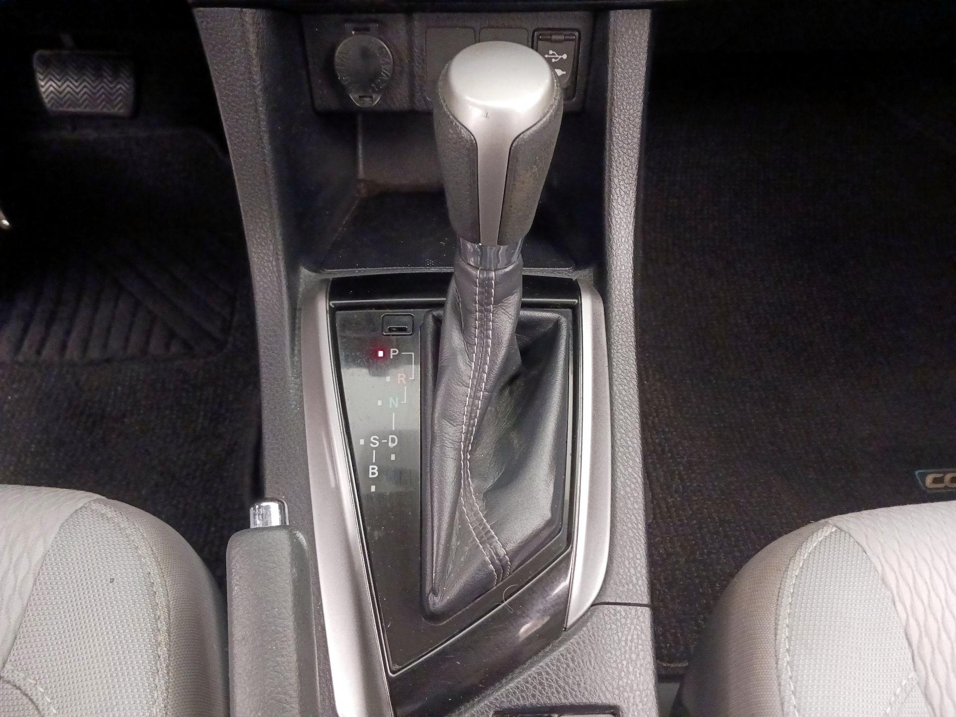 Thumbnail: 2014 Toyota Corolla - 17