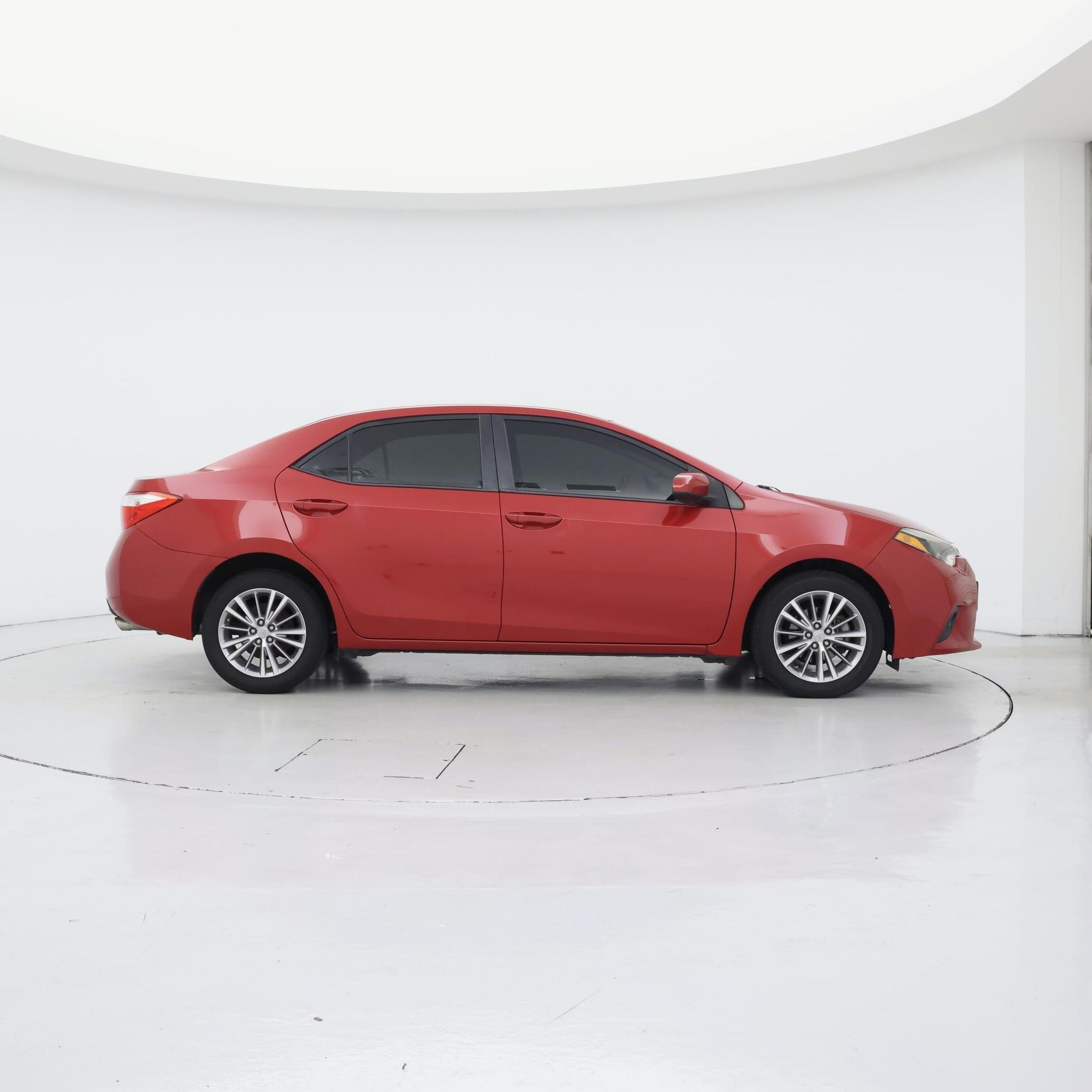 Thumbnail: 2014 Toyota Corolla - 7