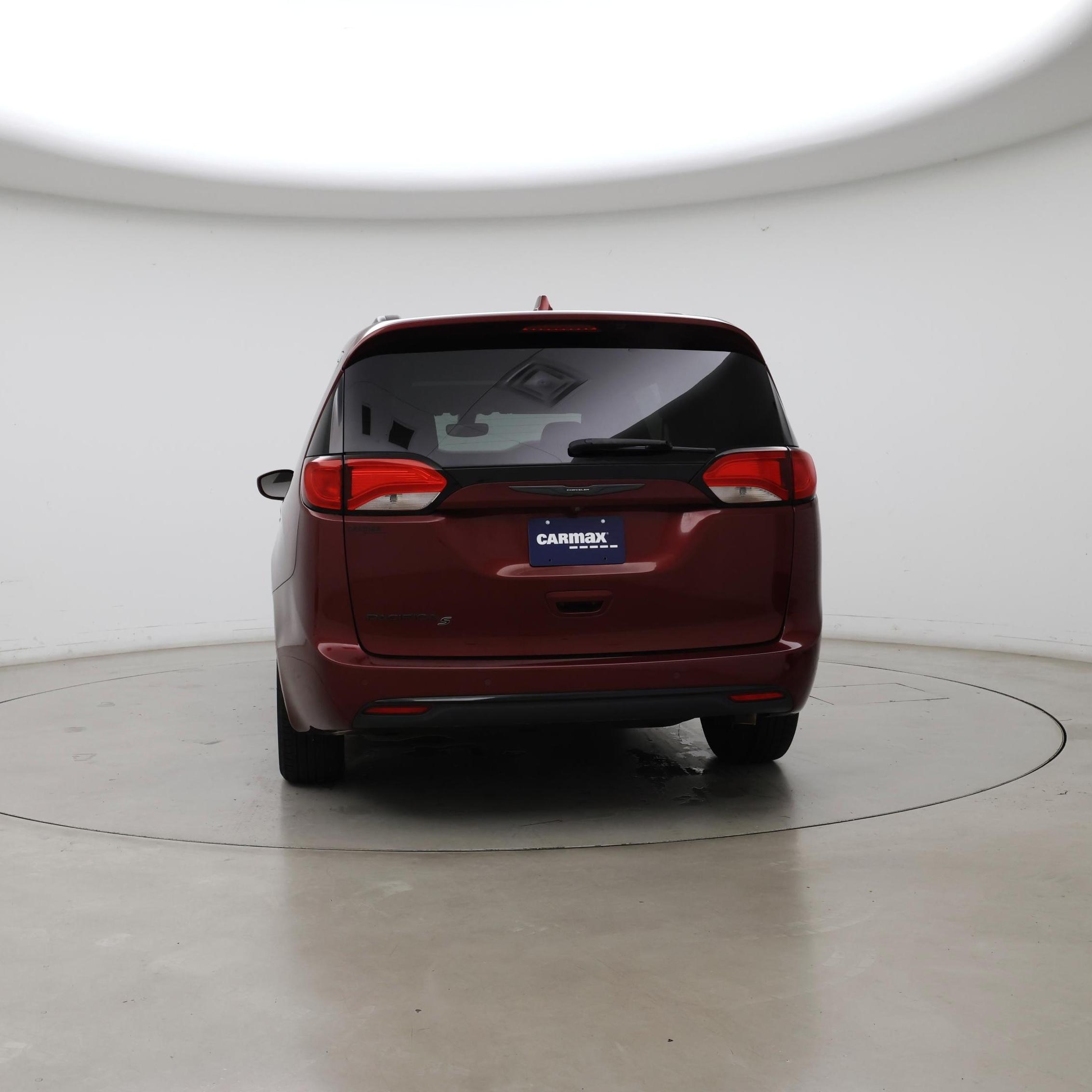 Thumbnail: 2020 Chrysler Pacifica - 6