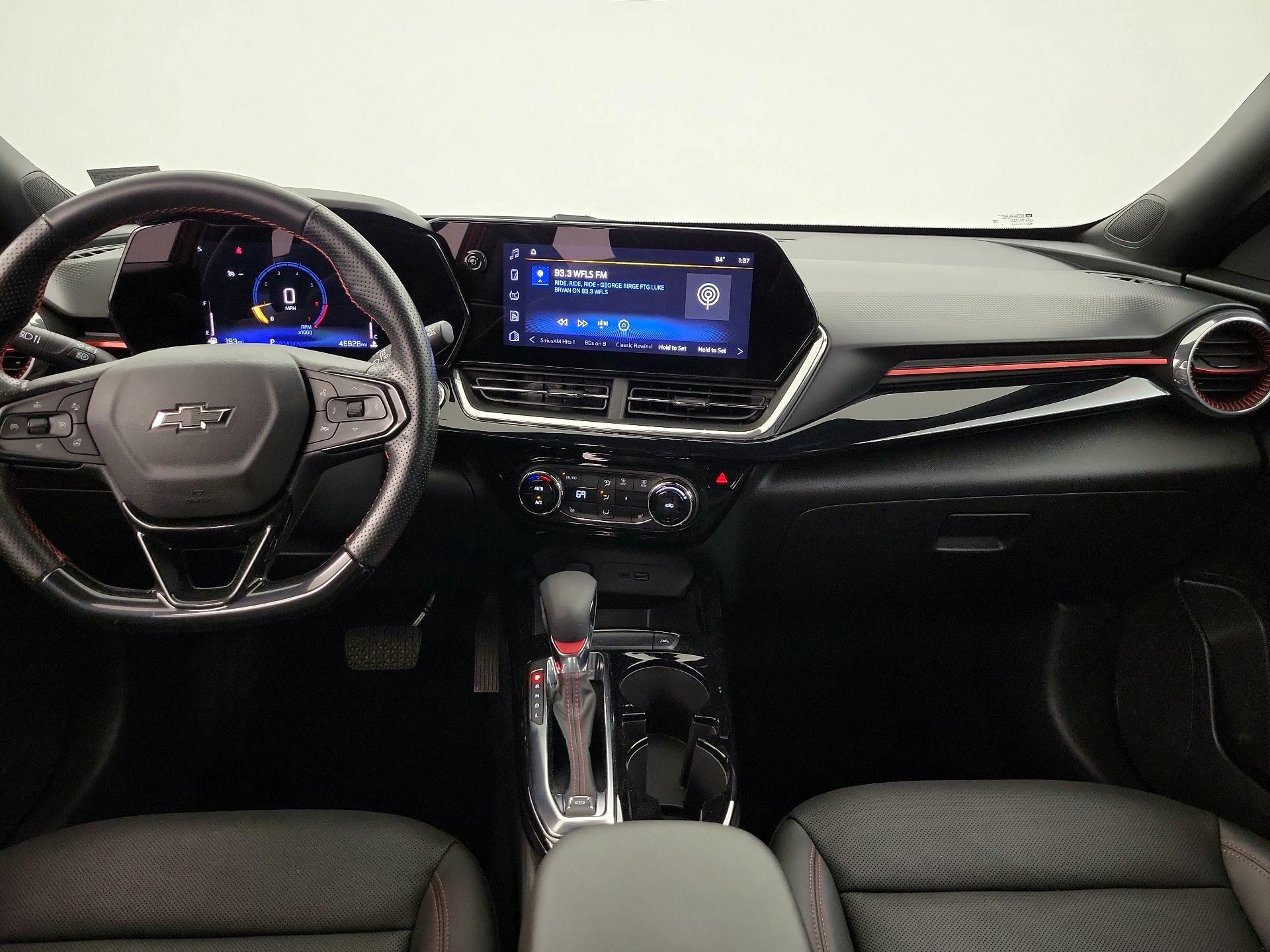 Thumbnail: 2024 Chevrolet Trax - 9