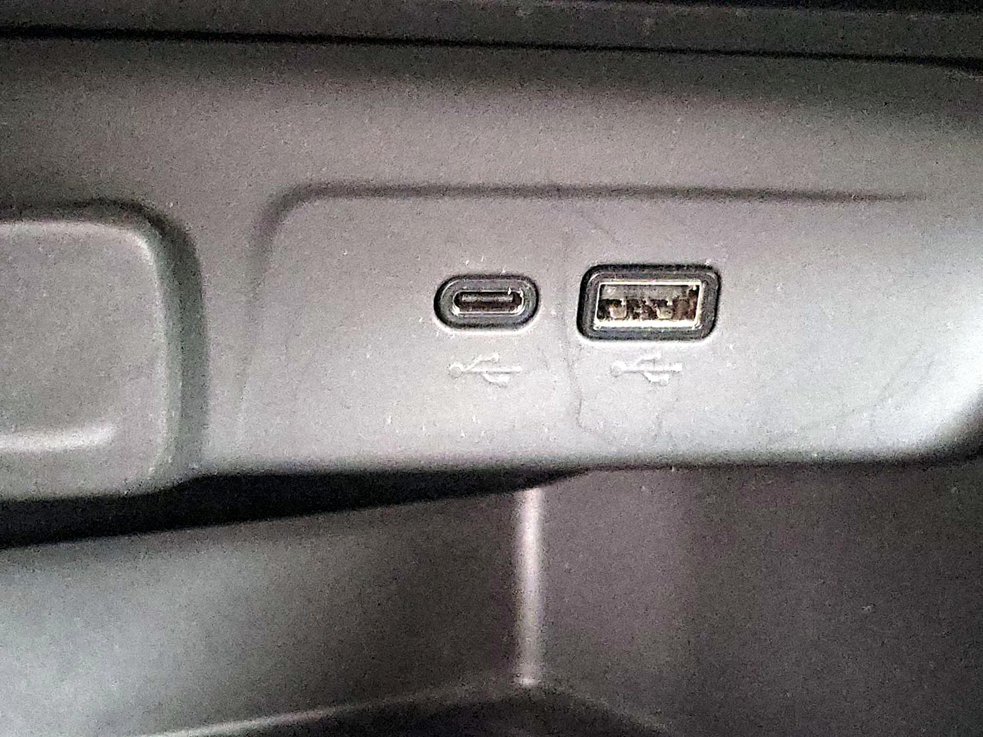 Thumbnail: 2024 Chevrolet Trax - 18