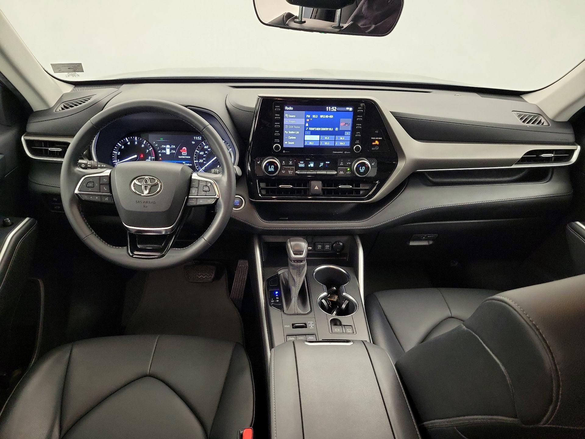Thumbnail: 2021 Toyota Highlander - 9