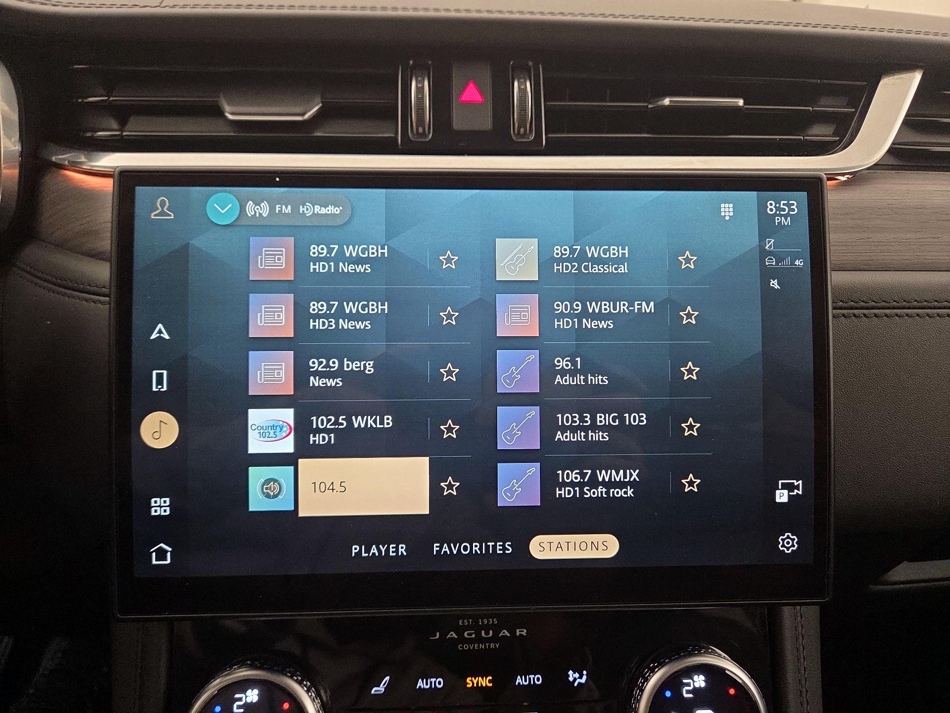 Thumbnail: 2022 Jaguar F-Pace - 16