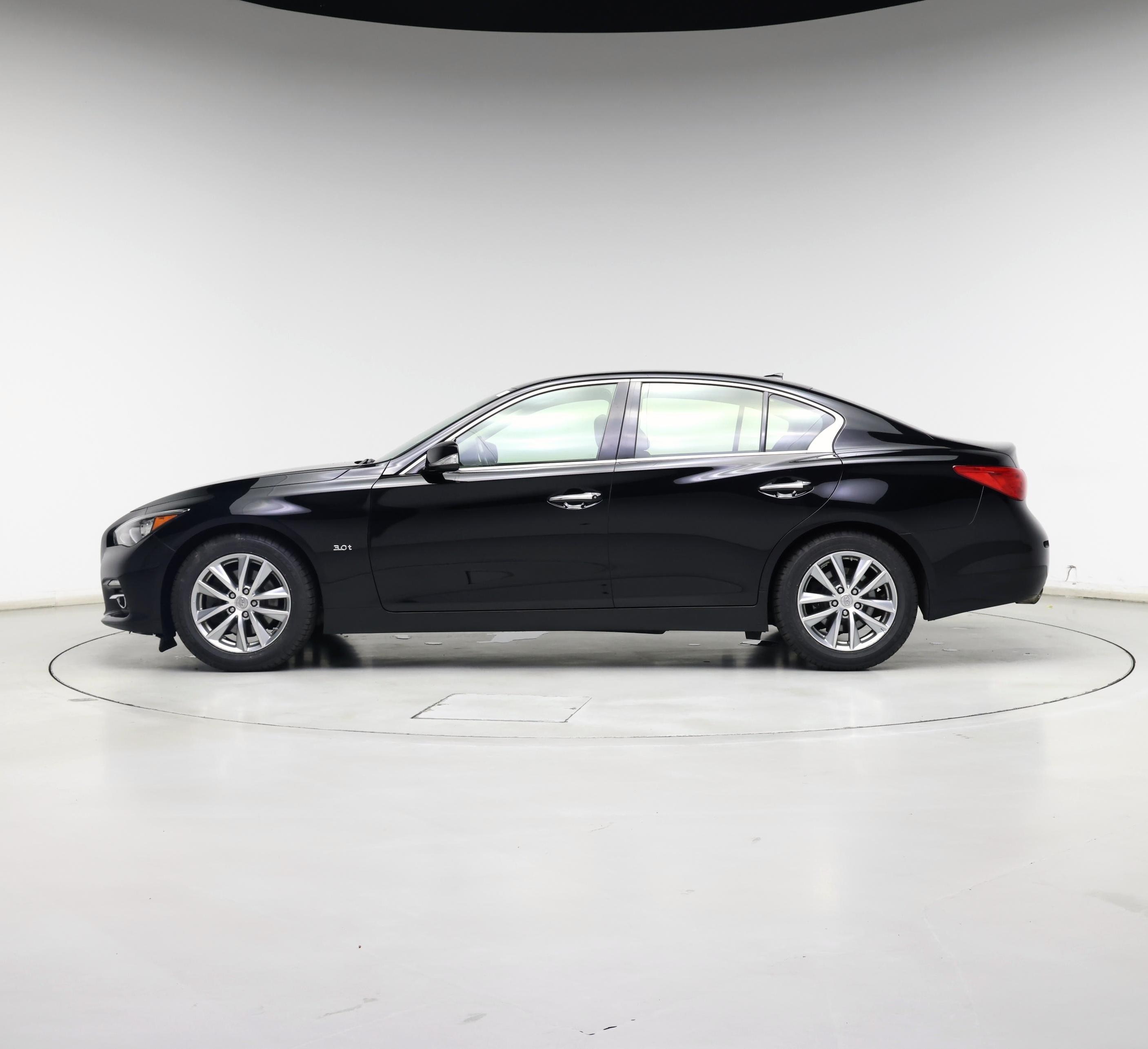 Thumbnail: 2016 INFINITI Q50 - 3