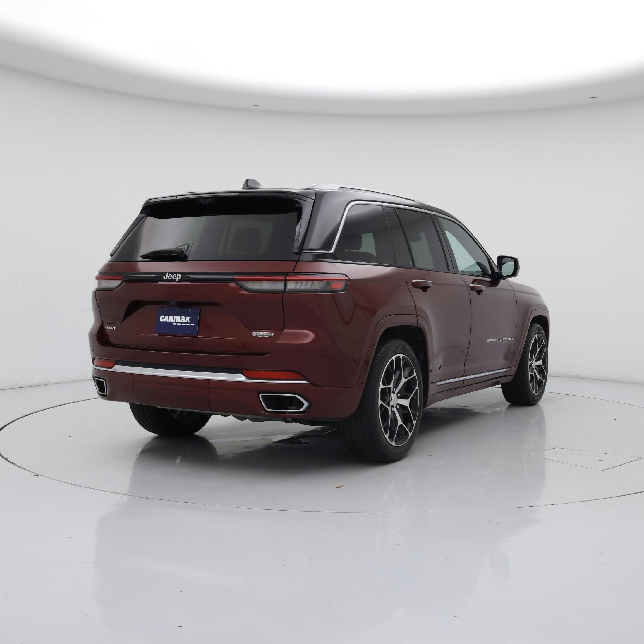 Thumbnail: 2022 Jeep Grand Cherokee - 8