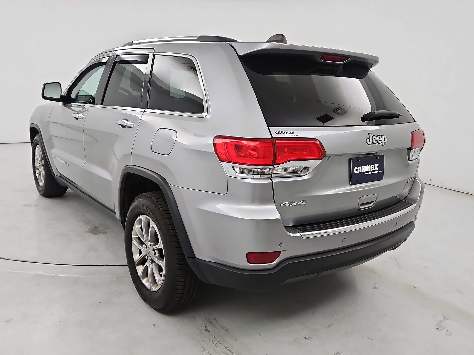 Thumbnail: 2015 Jeep Grand Cherokee - 7
