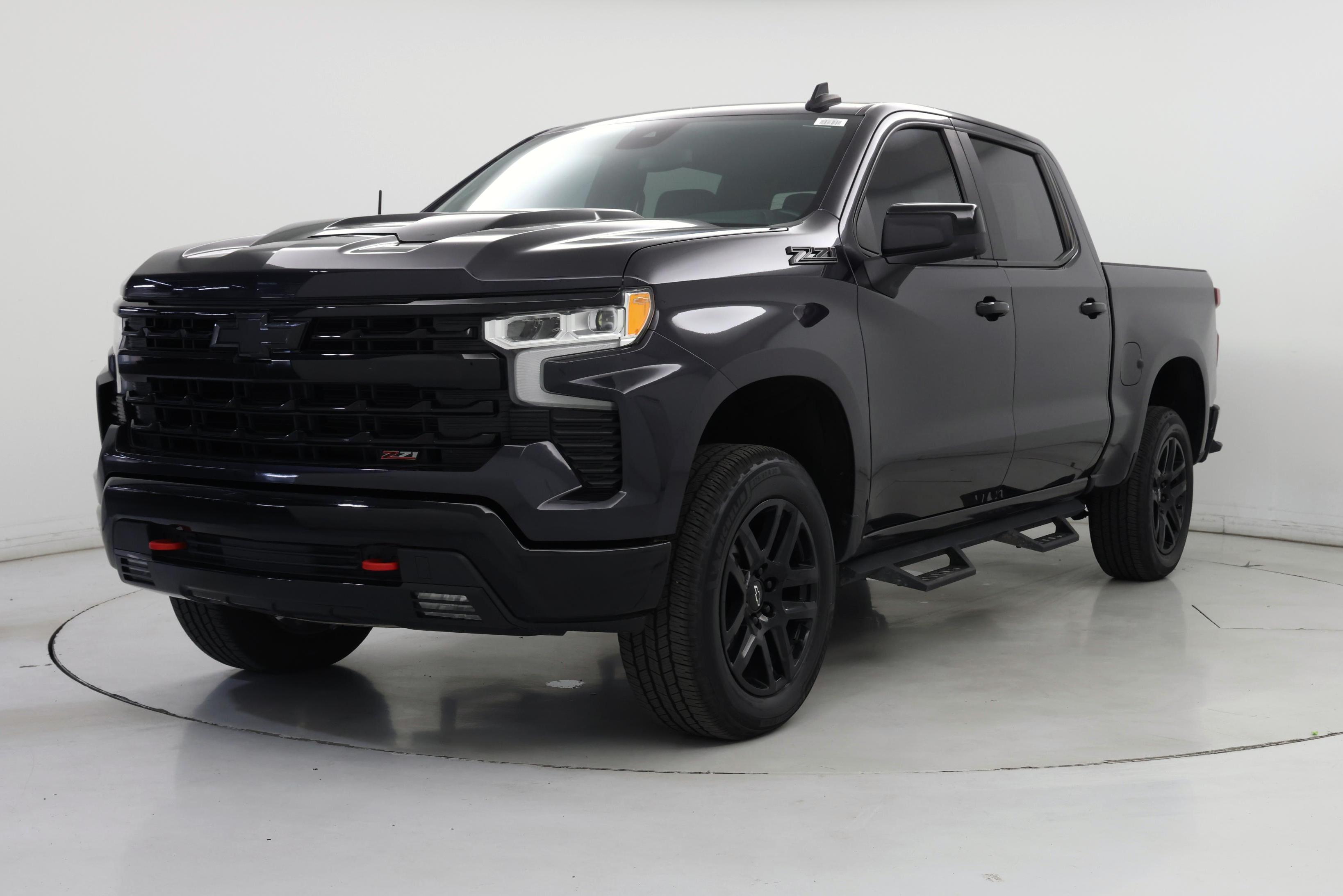 Thumbnail: 2022 Chevrolet Silverado 1500 - 4