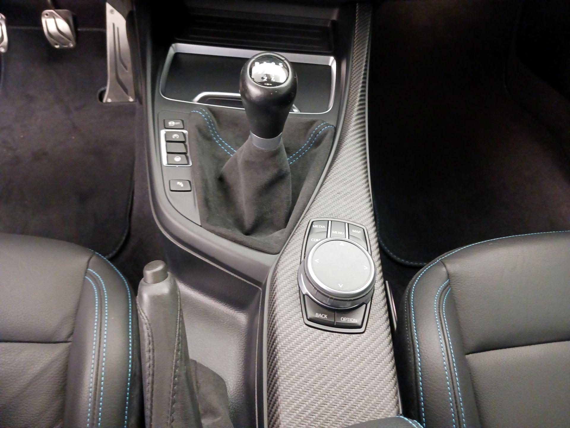 Thumbnail: 2020 BMW M2 - 18